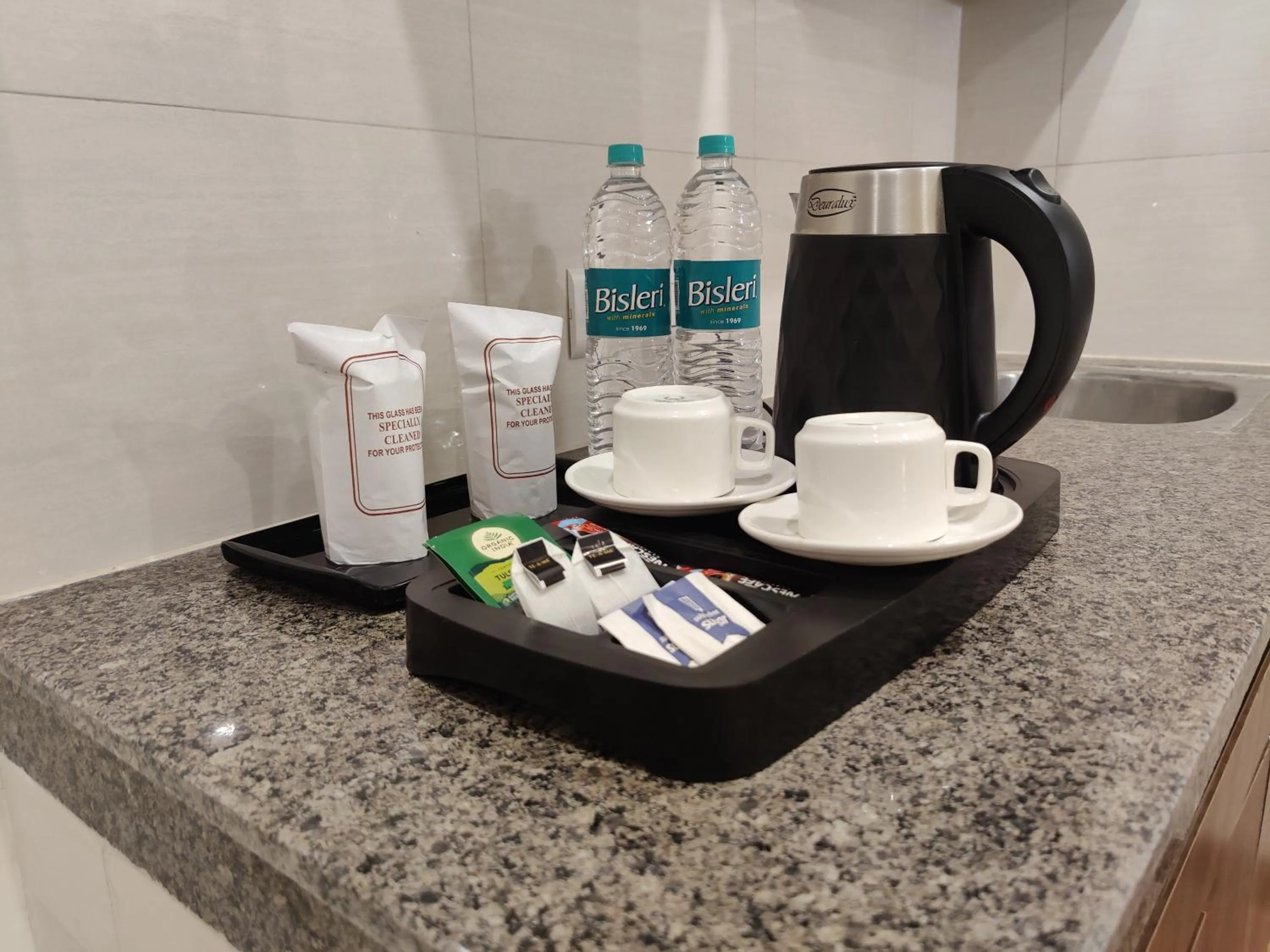 Coffee/tea facilities in Amahi Inn I Signature Towers