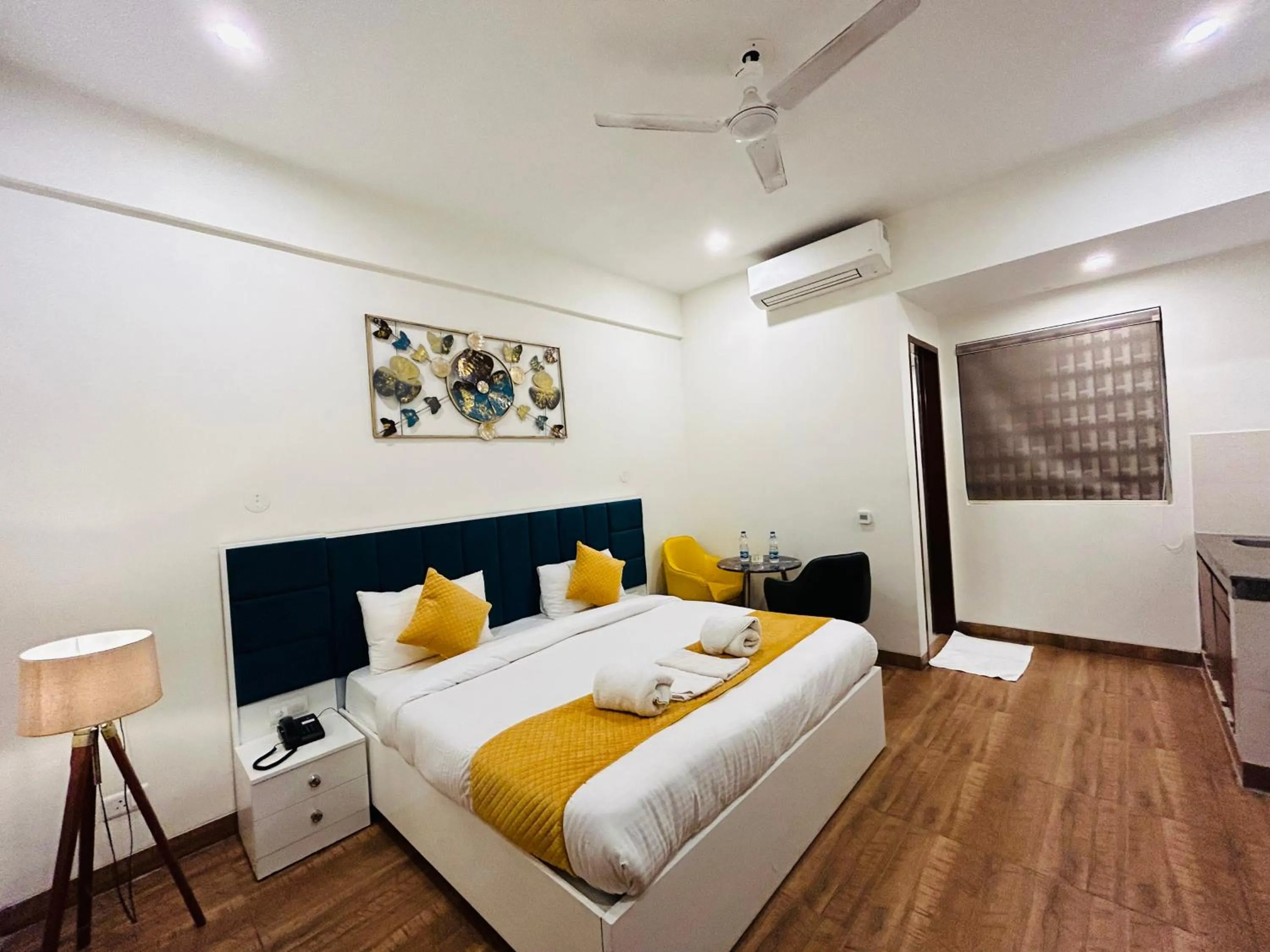 Bedroom, Bed in Amahi Inn I Signature Towers