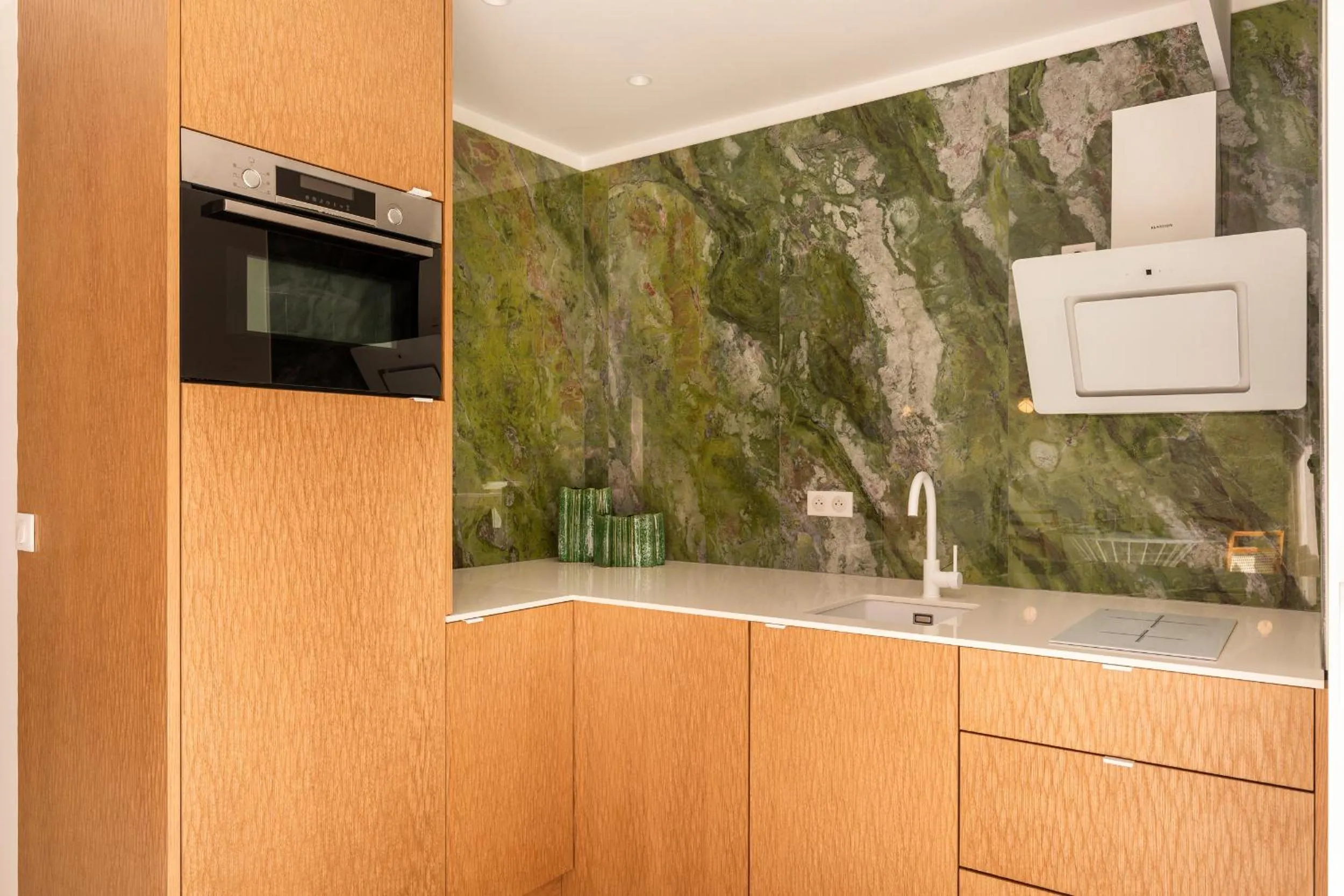 kitchen in Maison Carla Rosa Cannes