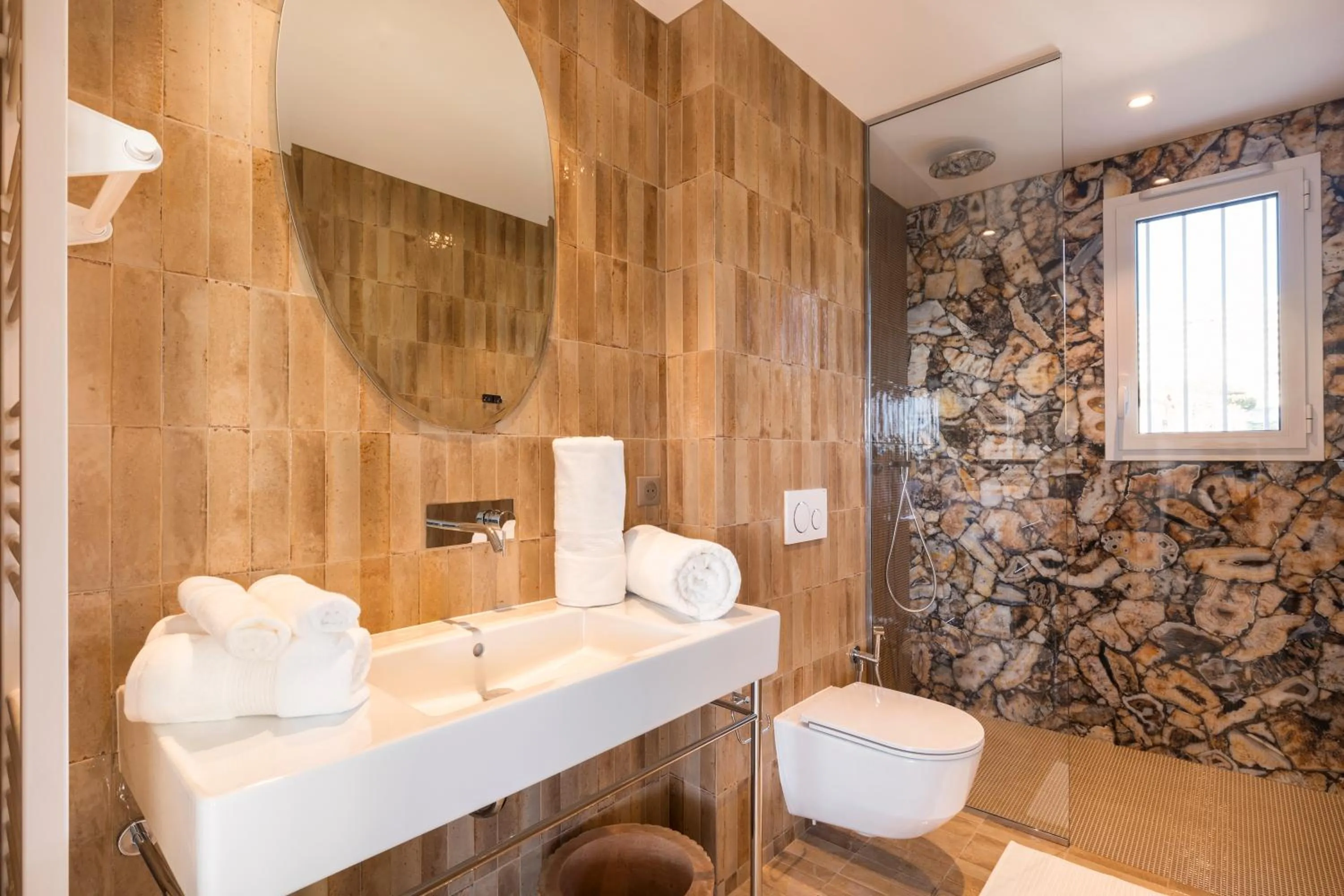 Shower in Maison Carla Rosa Cannes