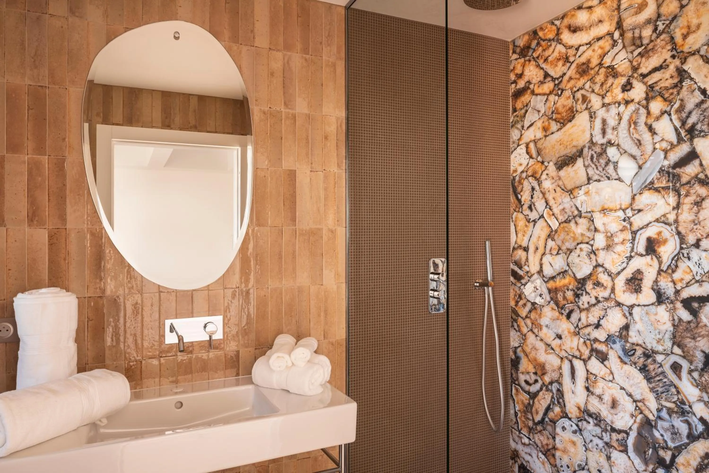 Shower in Maison Carla Rosa Cannes