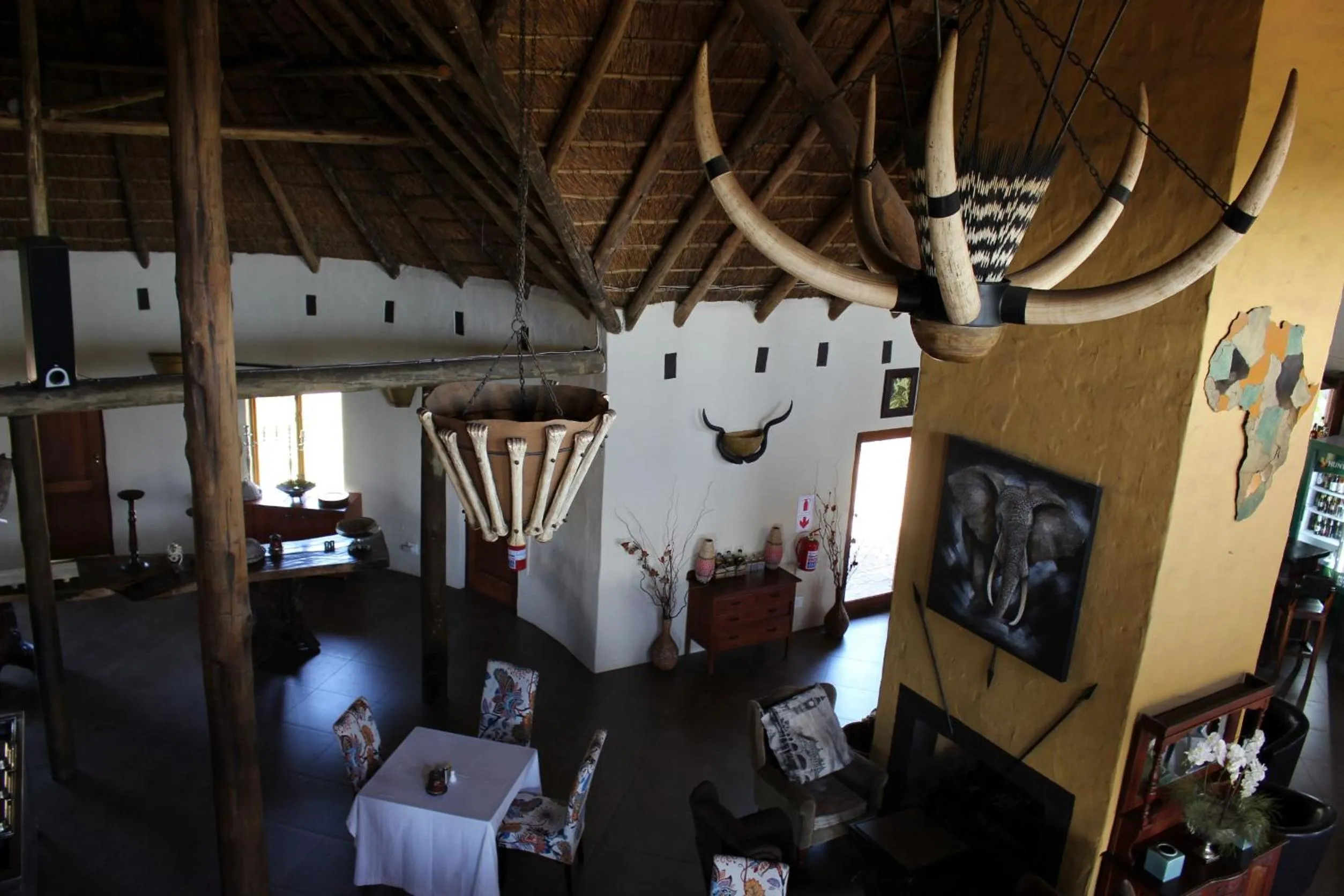 Restaurant/places to eat in Ndlovu Lodge