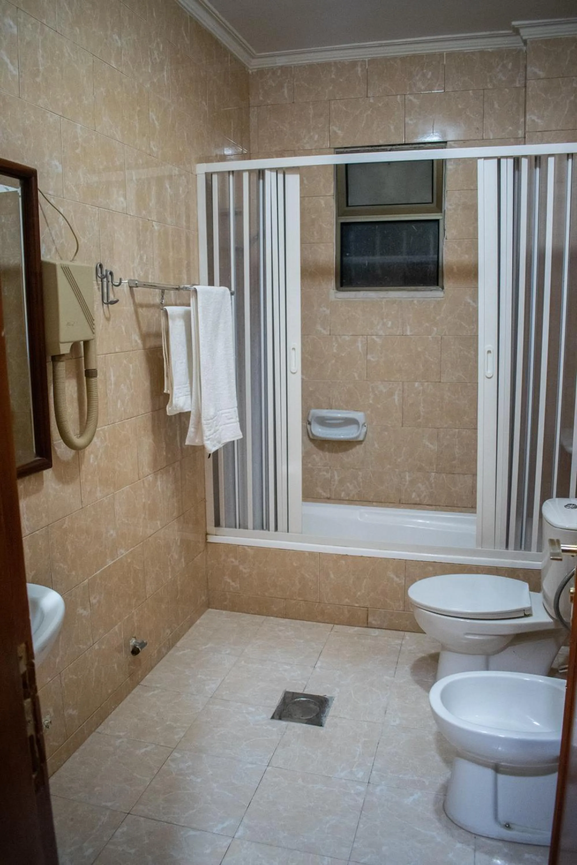 Shower in Twilight Hotel Petra