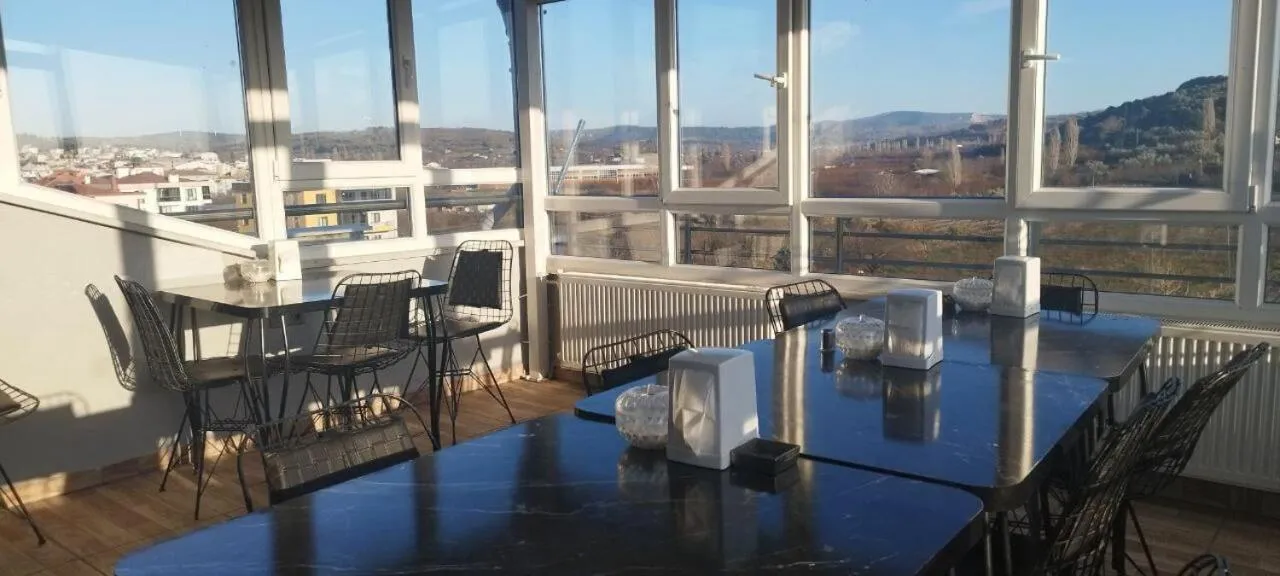 Dining area in GÜNDOĞDU OTEL
