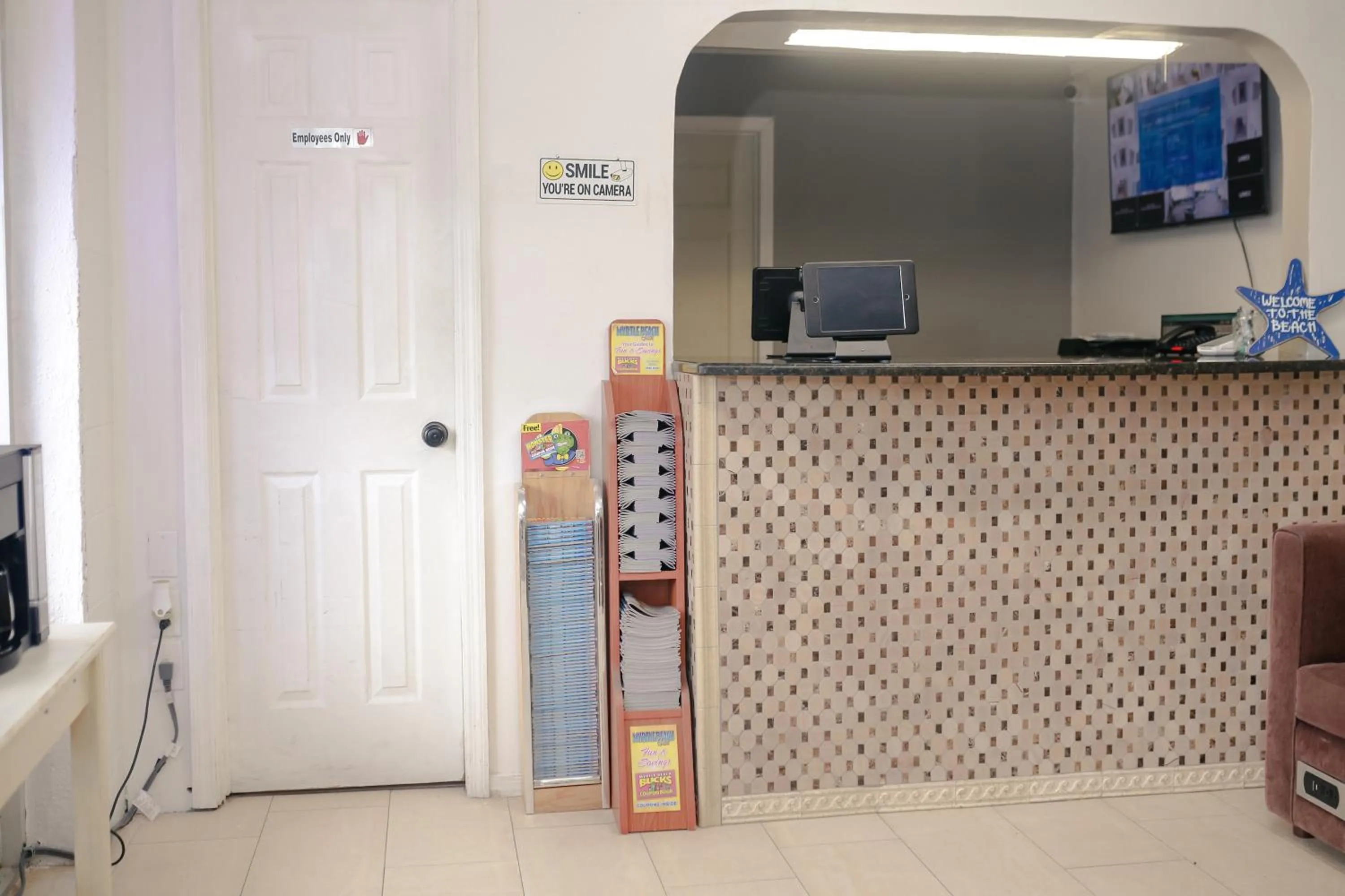 Lobby or reception in Southern Breeze Ocean Front Hotel