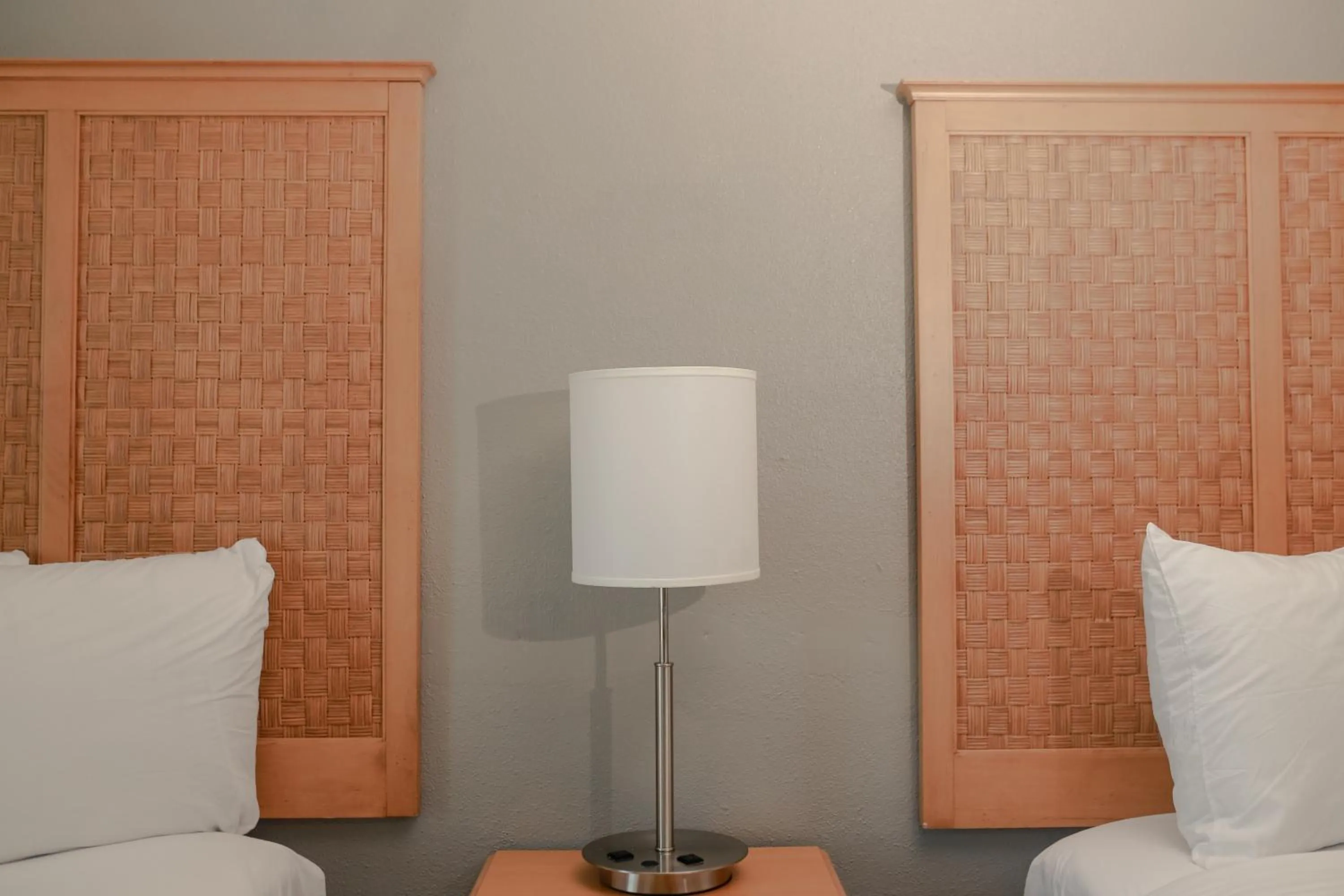 Bed in Southern Breeze Ocean Front Hotel