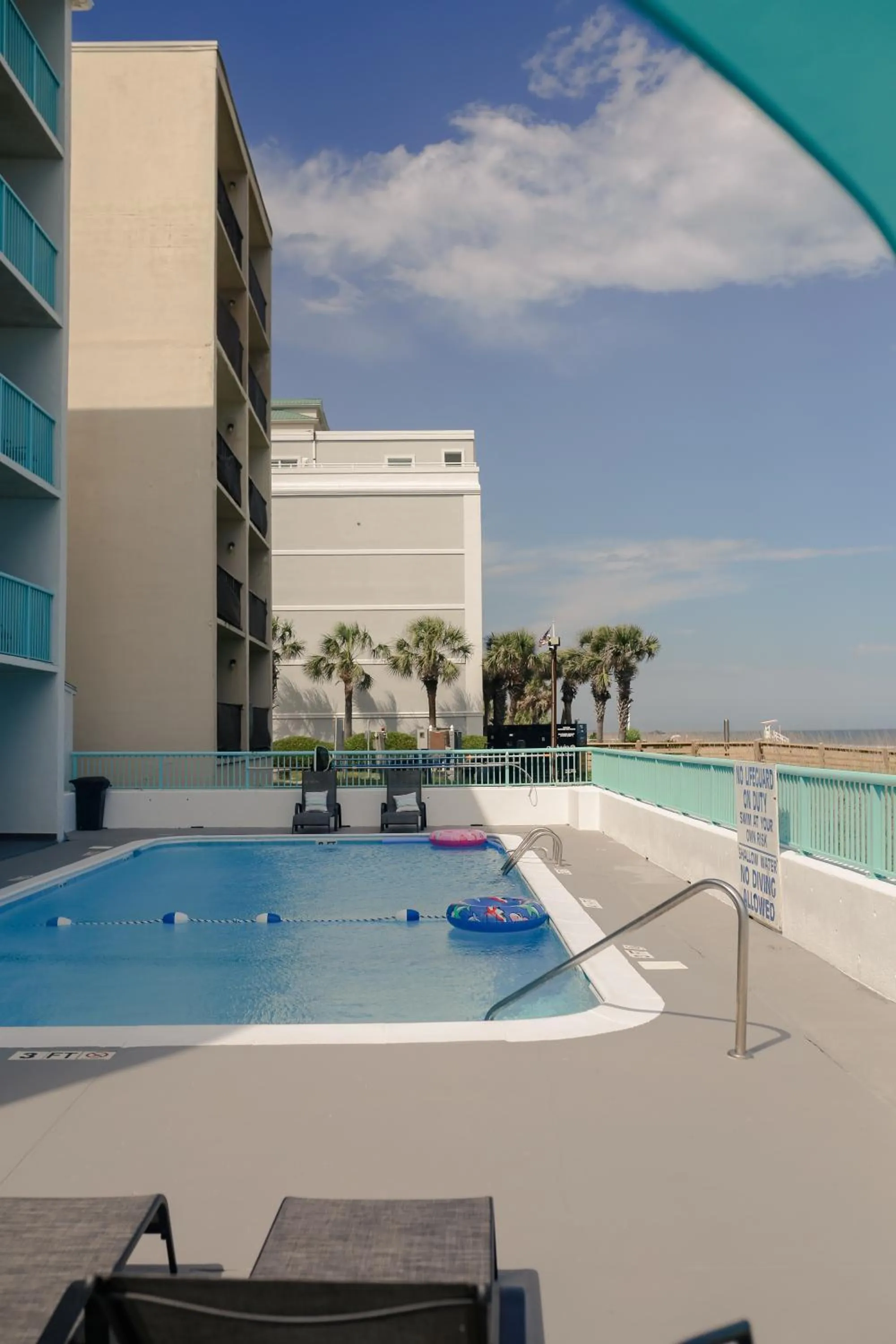 Swimming pool in Southern Breeze Ocean Front Hotel