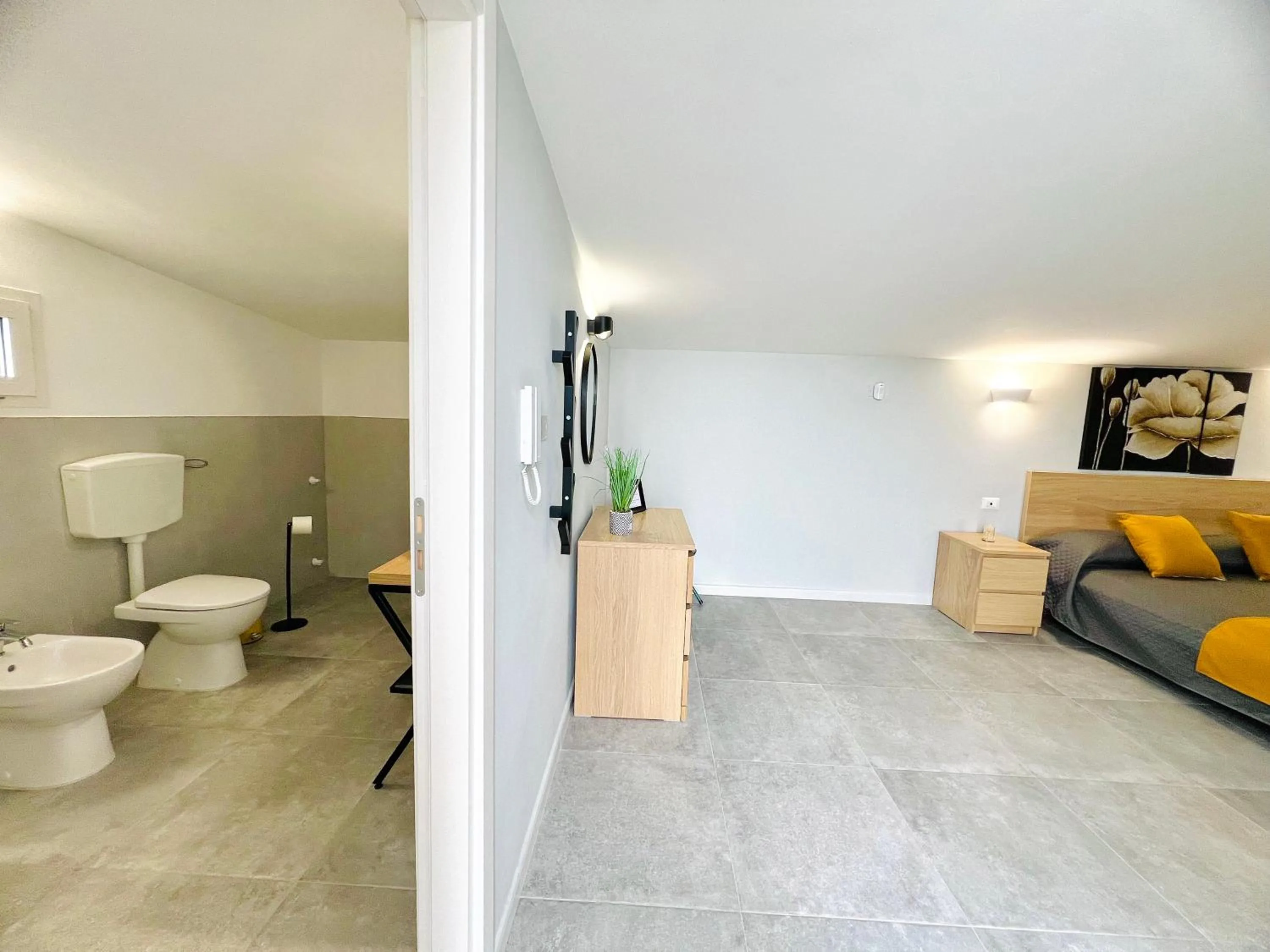 Bathroom in Piante del Principe Apartments