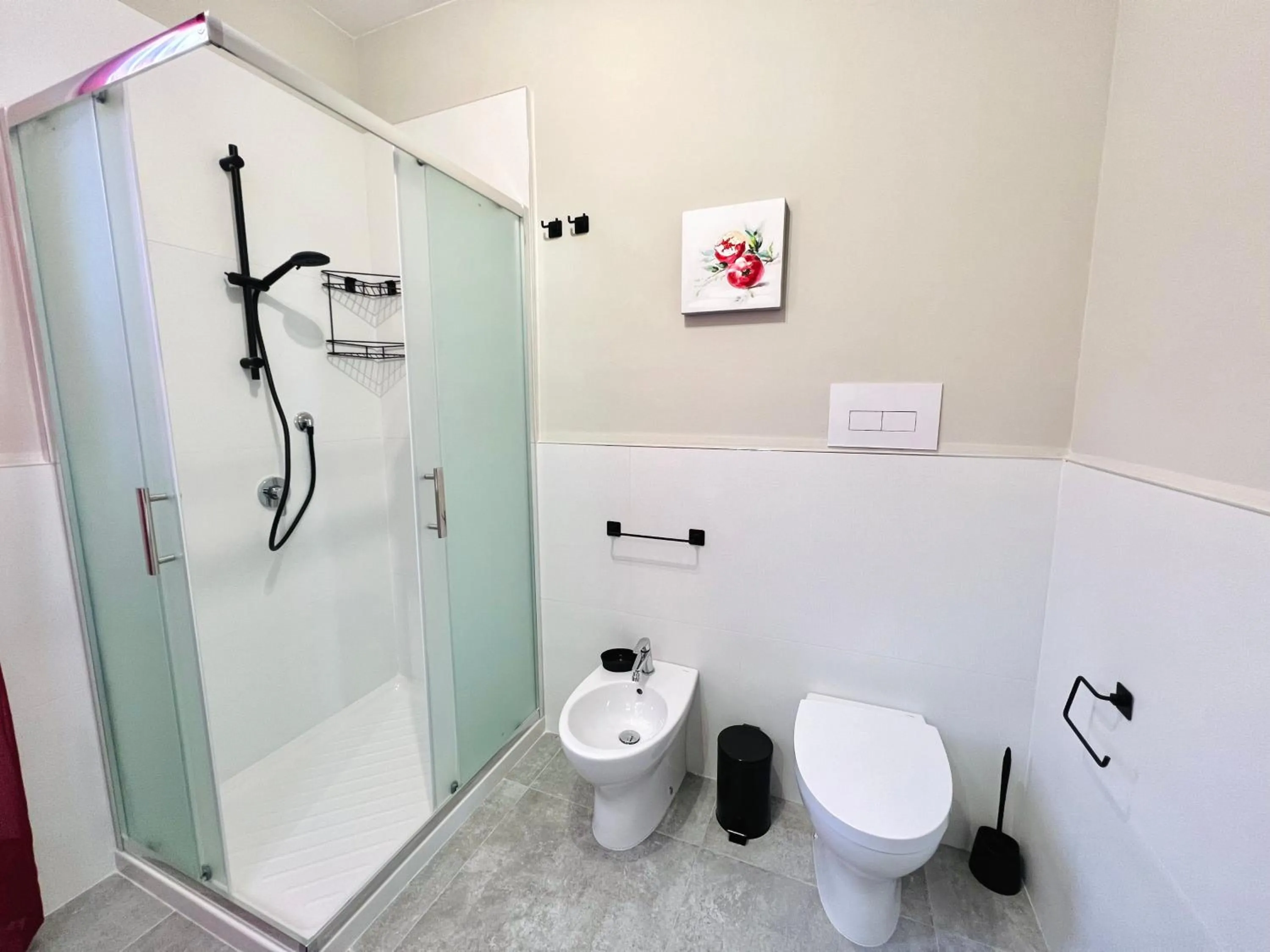 Shower in Piante del Principe Apartments