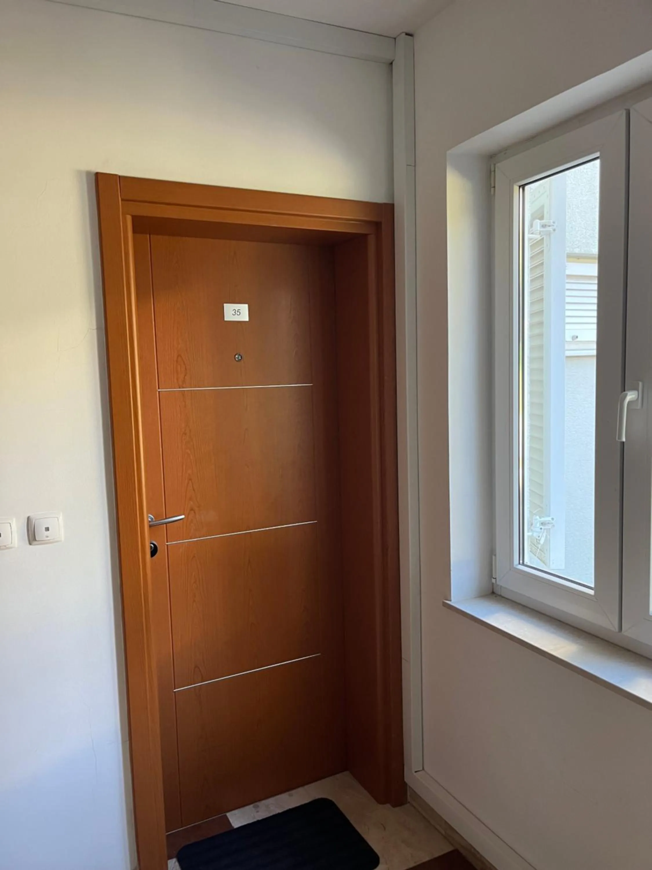 Facade/entrance in Modern Apartment Selce