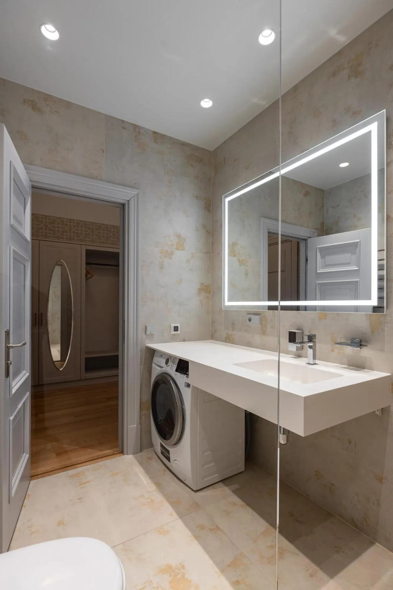 Roze Kūrmājas Residence