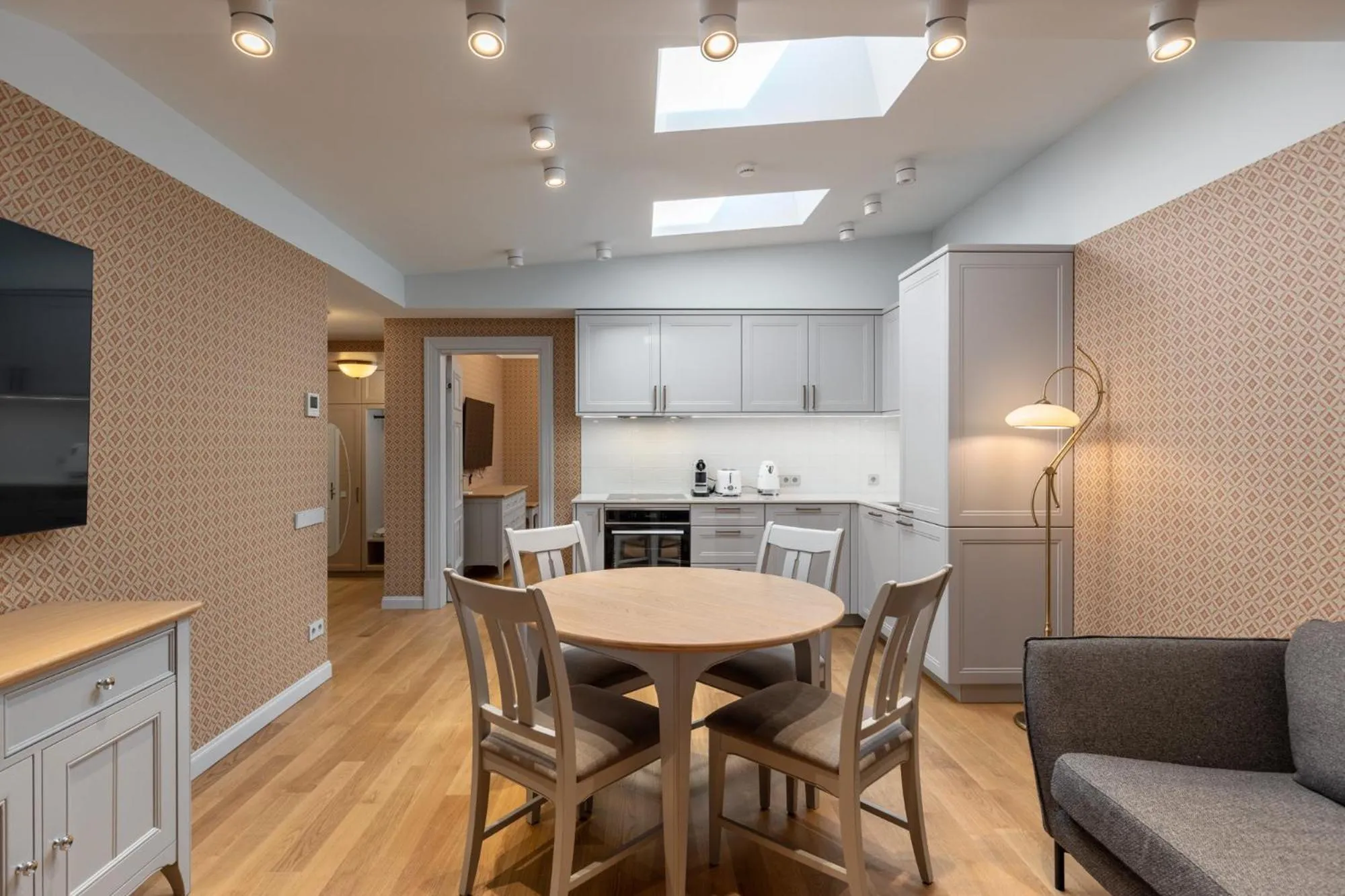 Roze Kūrmājas Residence