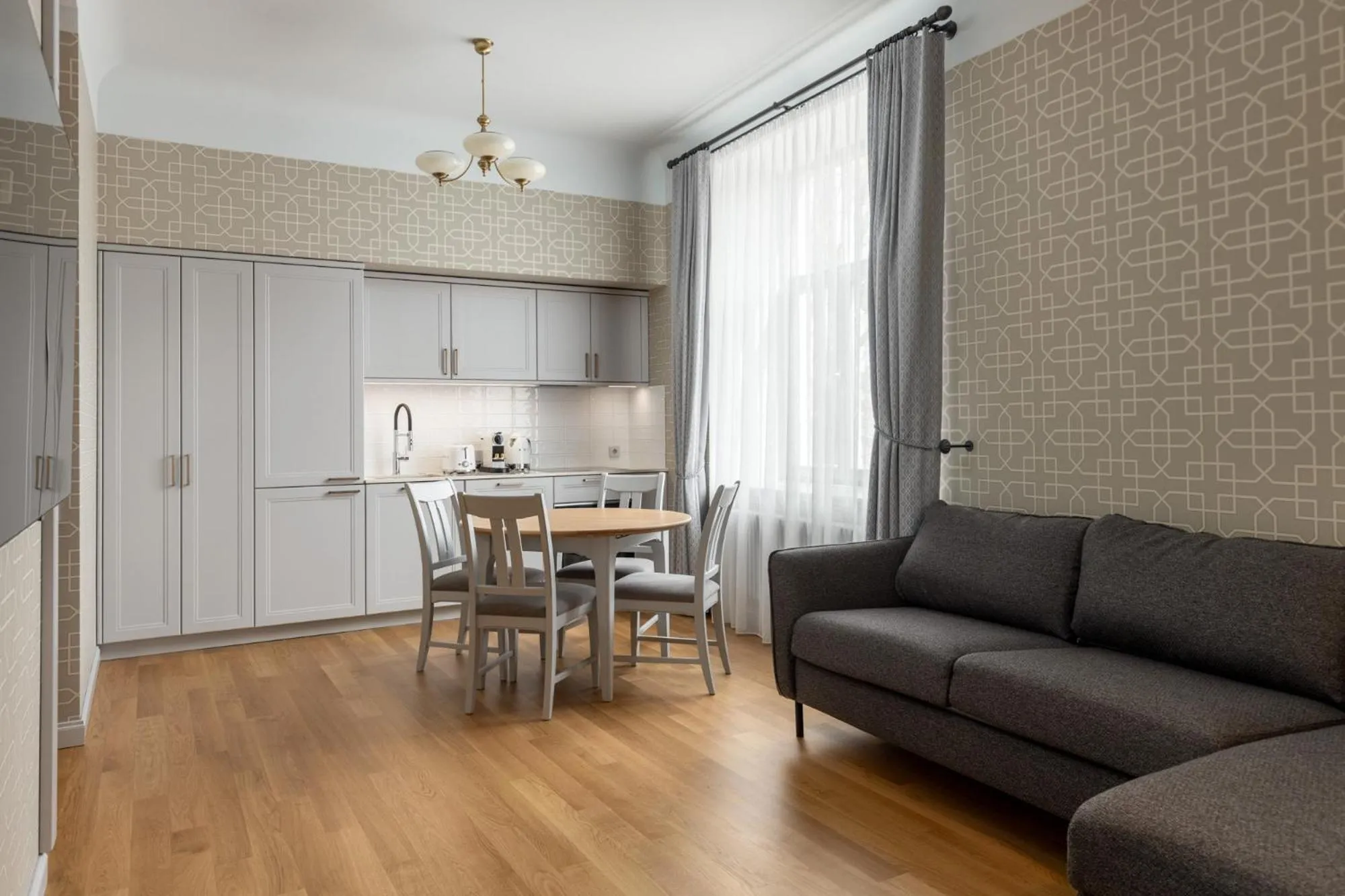 Roze Kūrmājas Residence