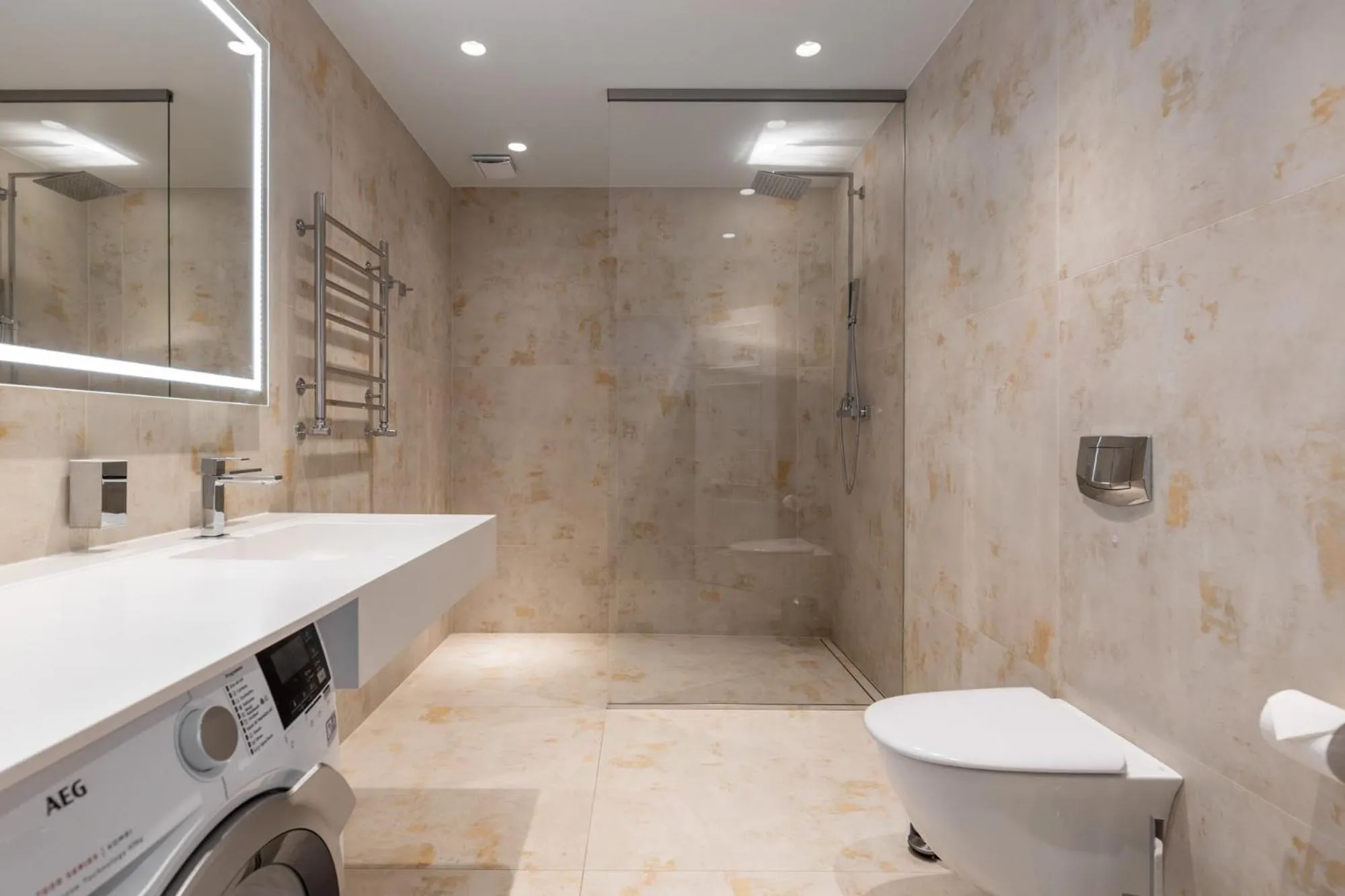 Bathroom in Roze Kūrmājas Residence