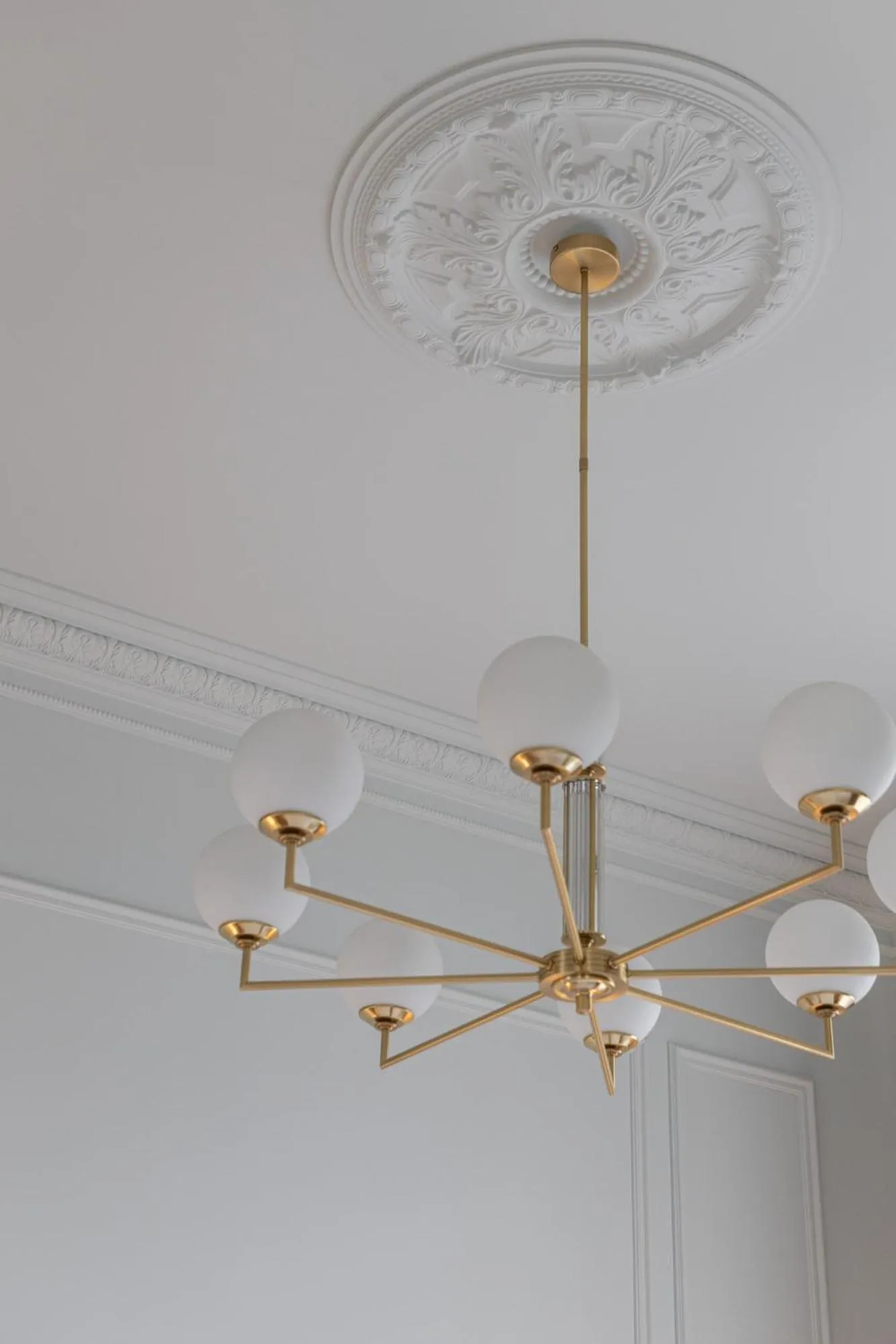 Roze Center Apartments