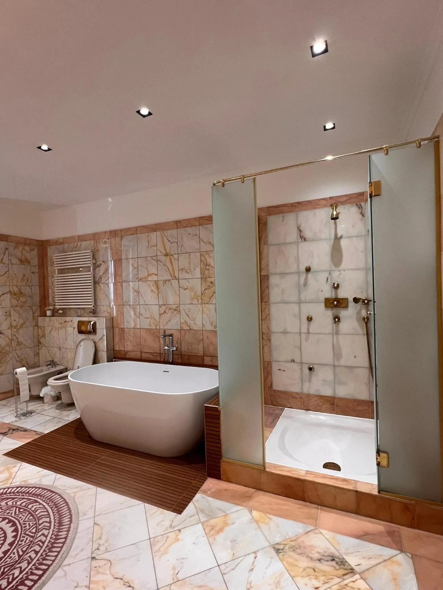 Bathroom in Atik Hotel Vienna