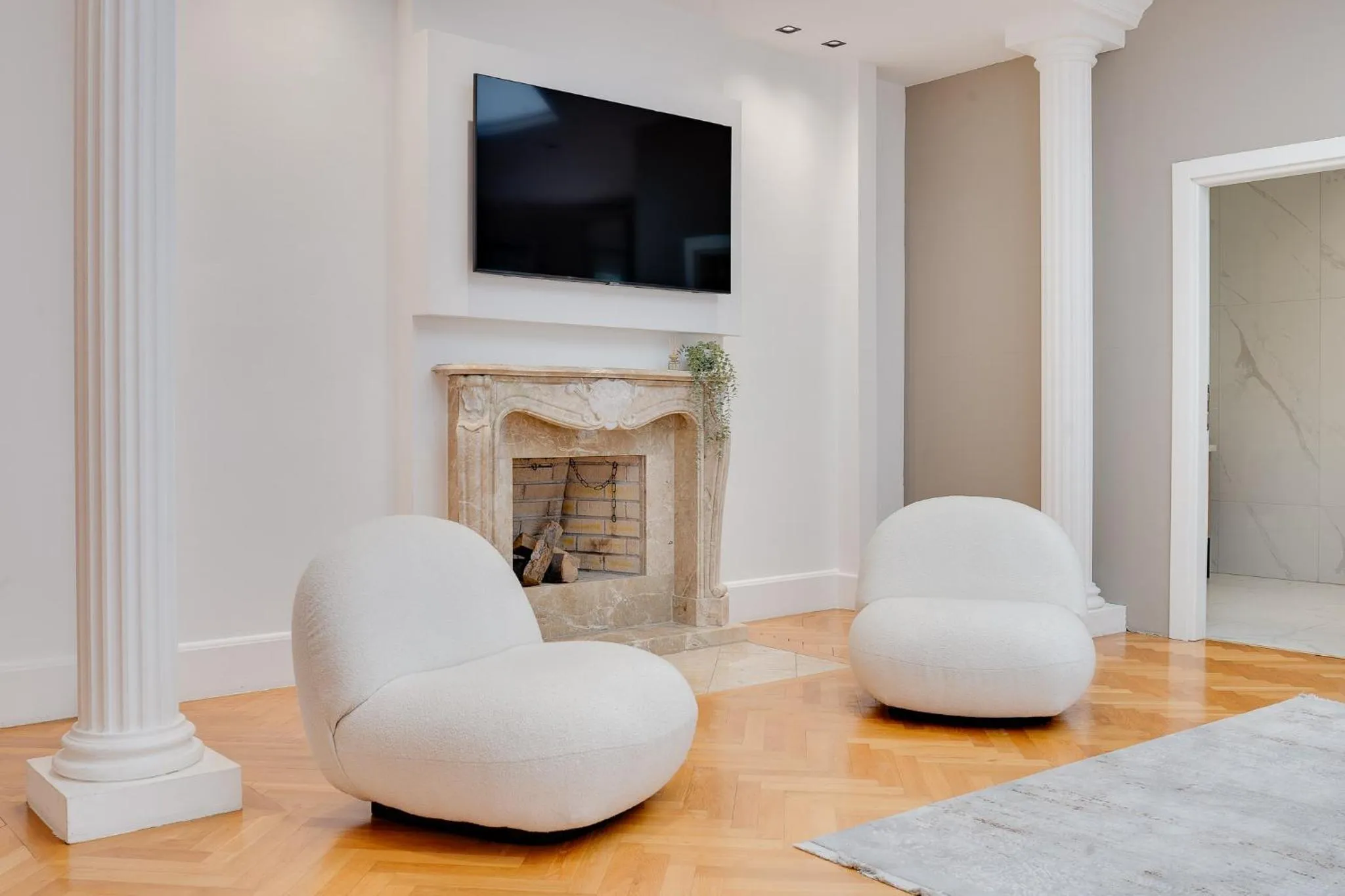 TV and multimedia in Atik Hotel Vienna