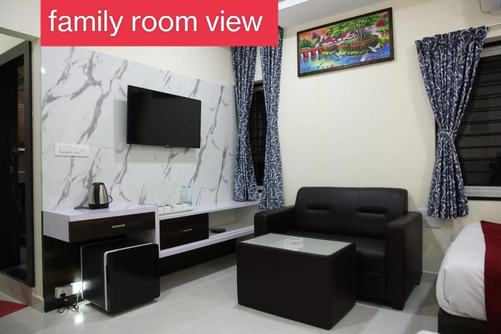 Communal lounge/ TV room in Sunshine International Boarding & Lodging