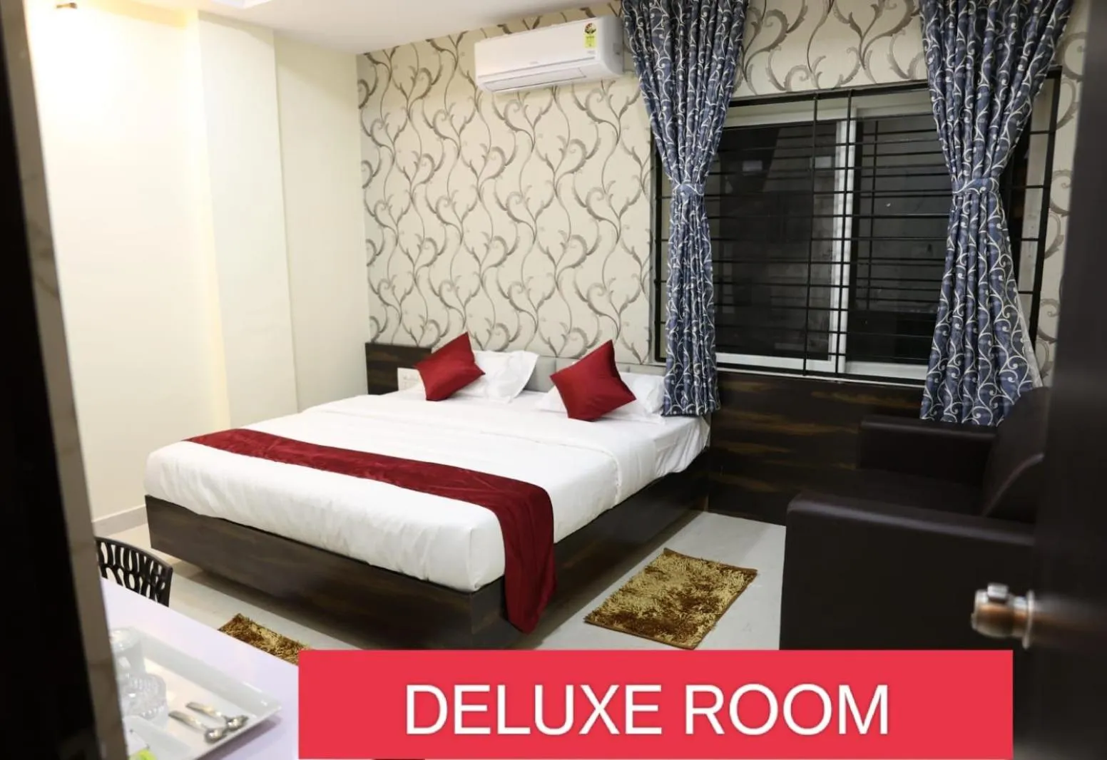 Bed in Sunshine International Boarding & Lodging