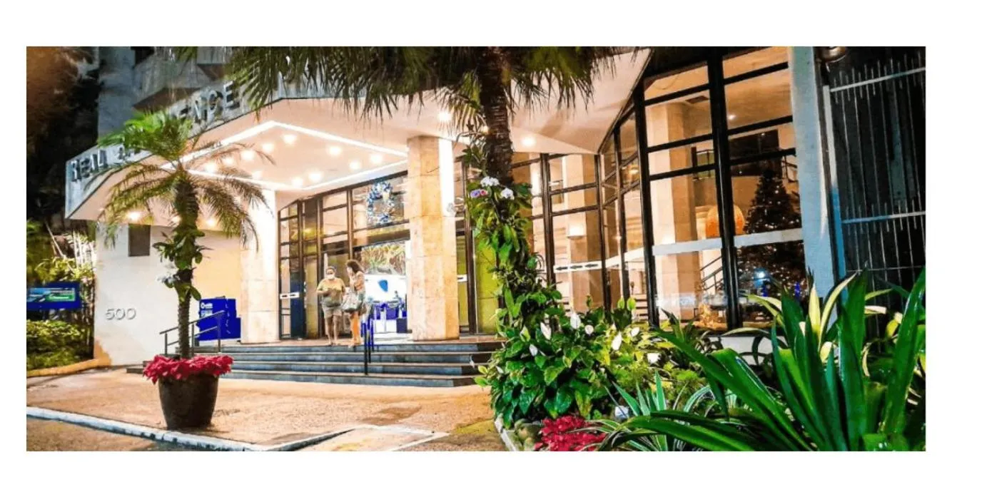 Perto da praia c/ Piscina!