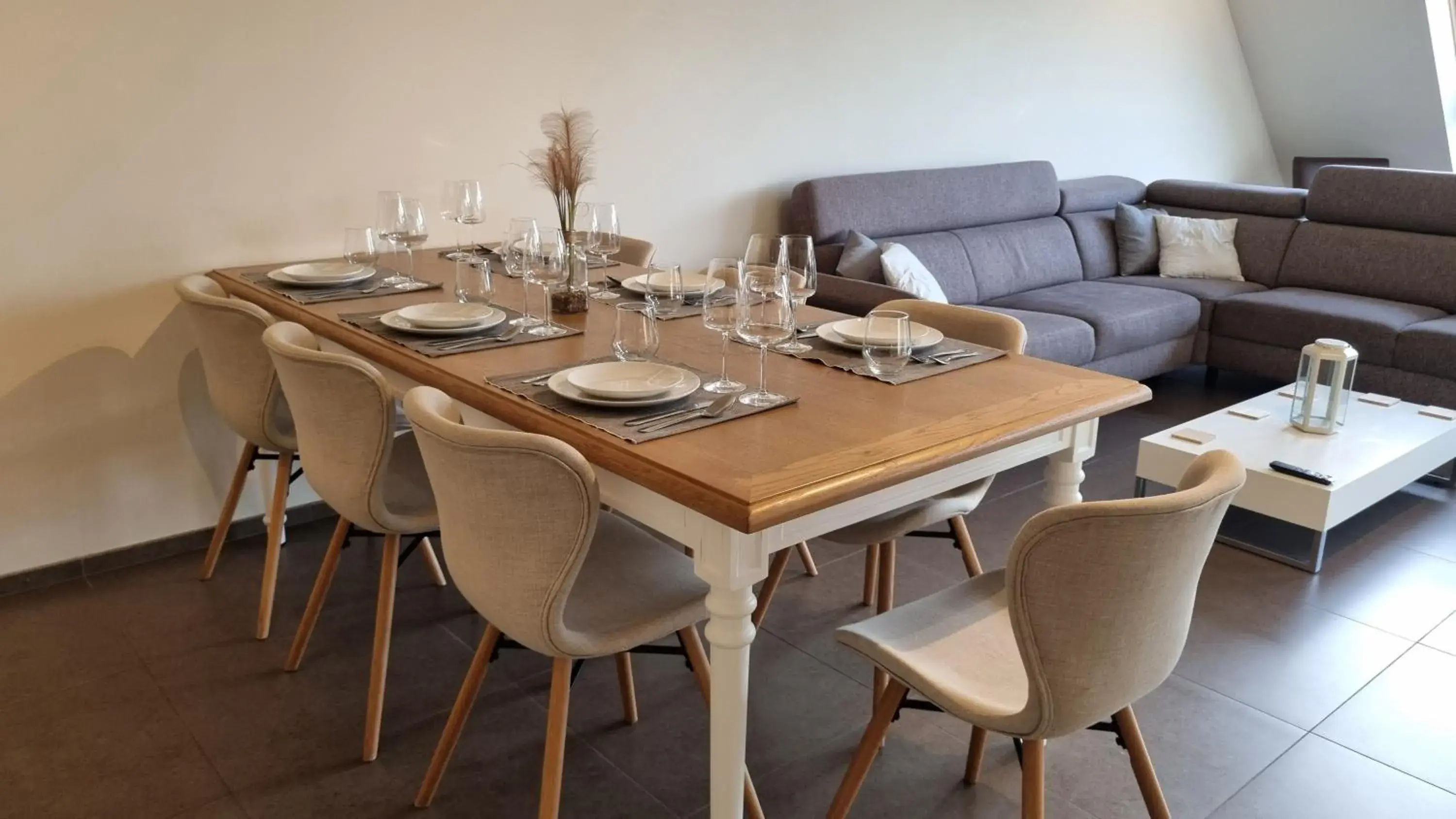 Sans Souci Superior - Ruim, lichtrijk appartement met privé parking Sans Souci Superior - Ruim, lichtrijk appartement met privé parking