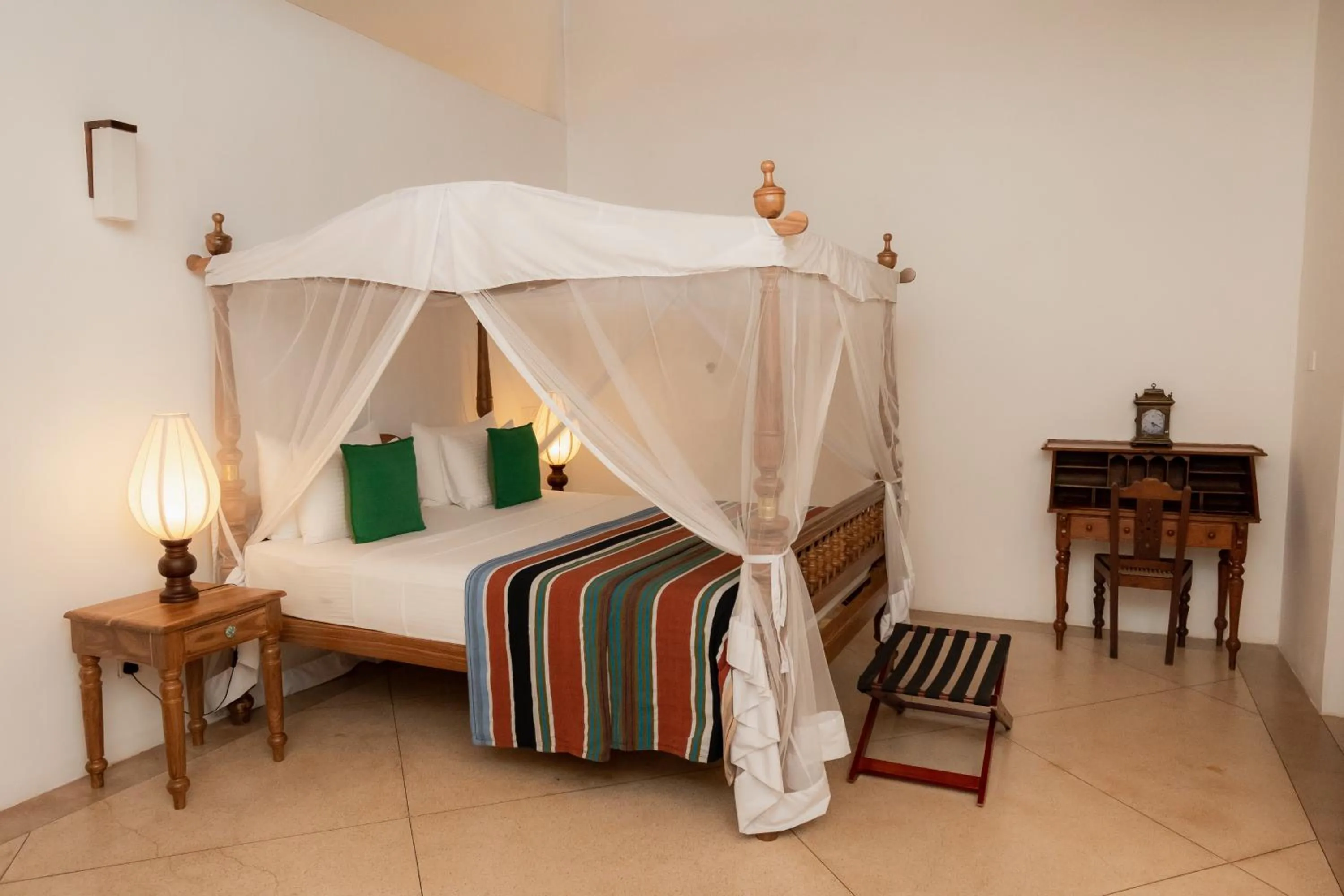 Bed in GALLE HERITAGE VILLA