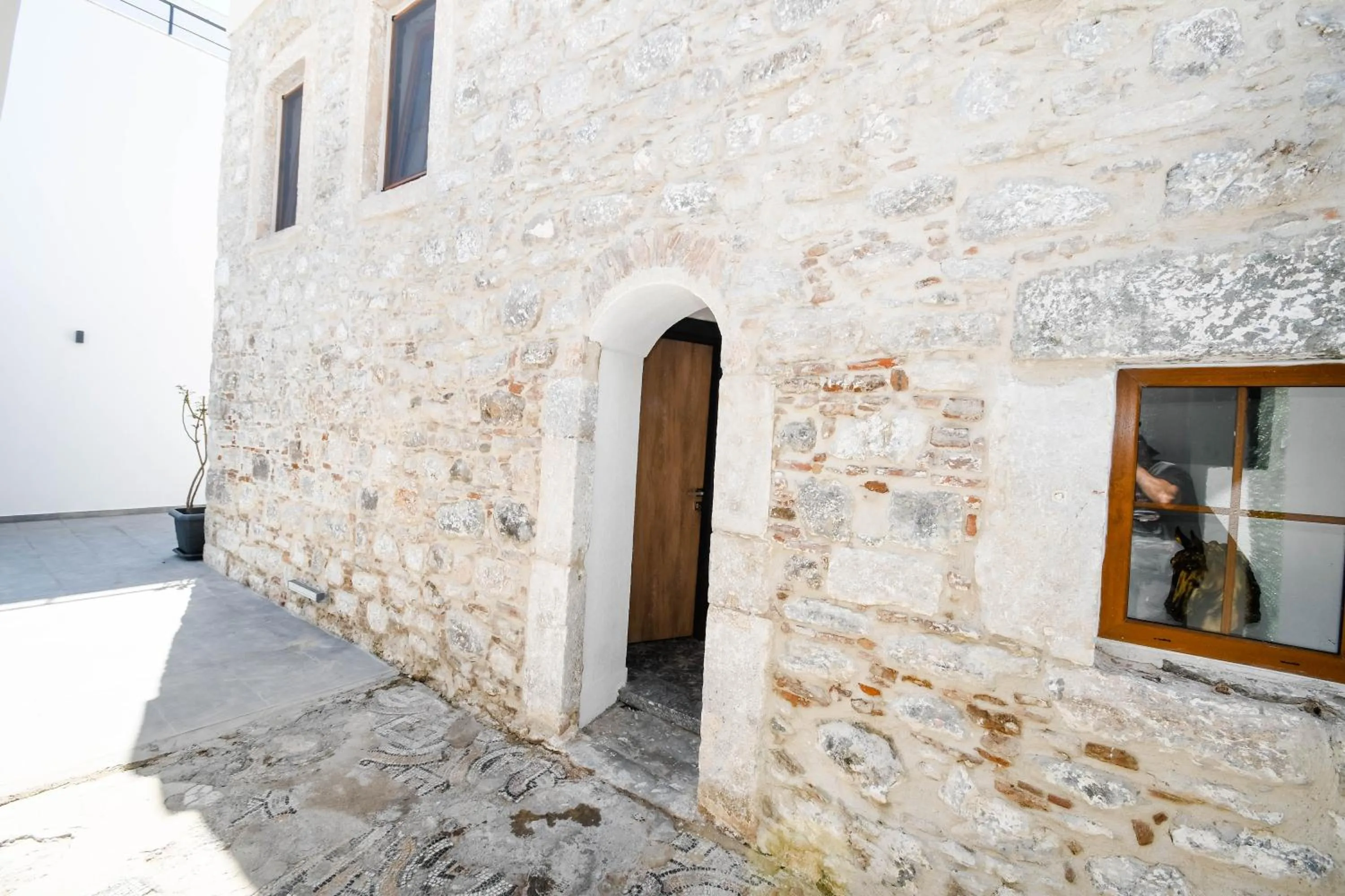 Day in Swan Boutique Hotel