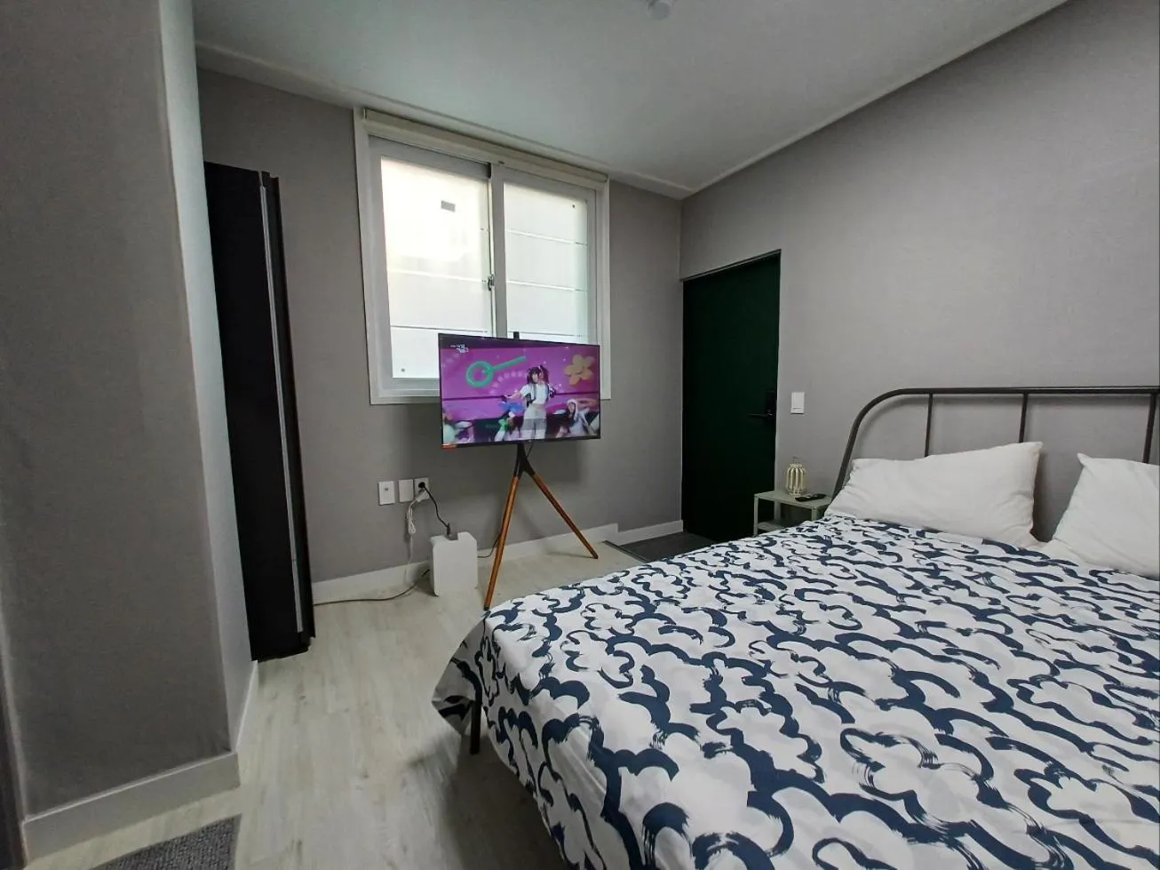 Bedroom, Bed in Aha Stay