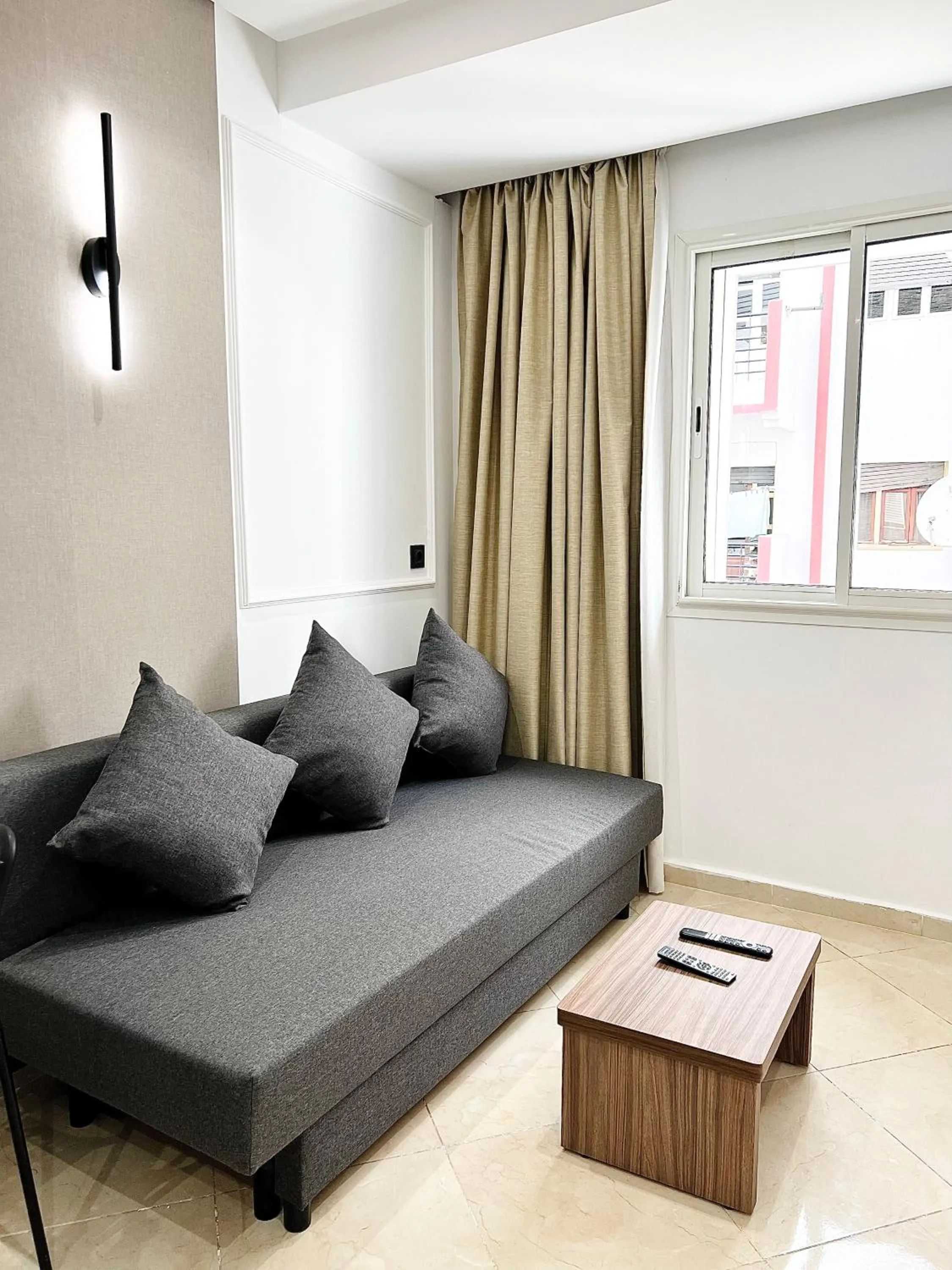 Living room, Bed in MyCity