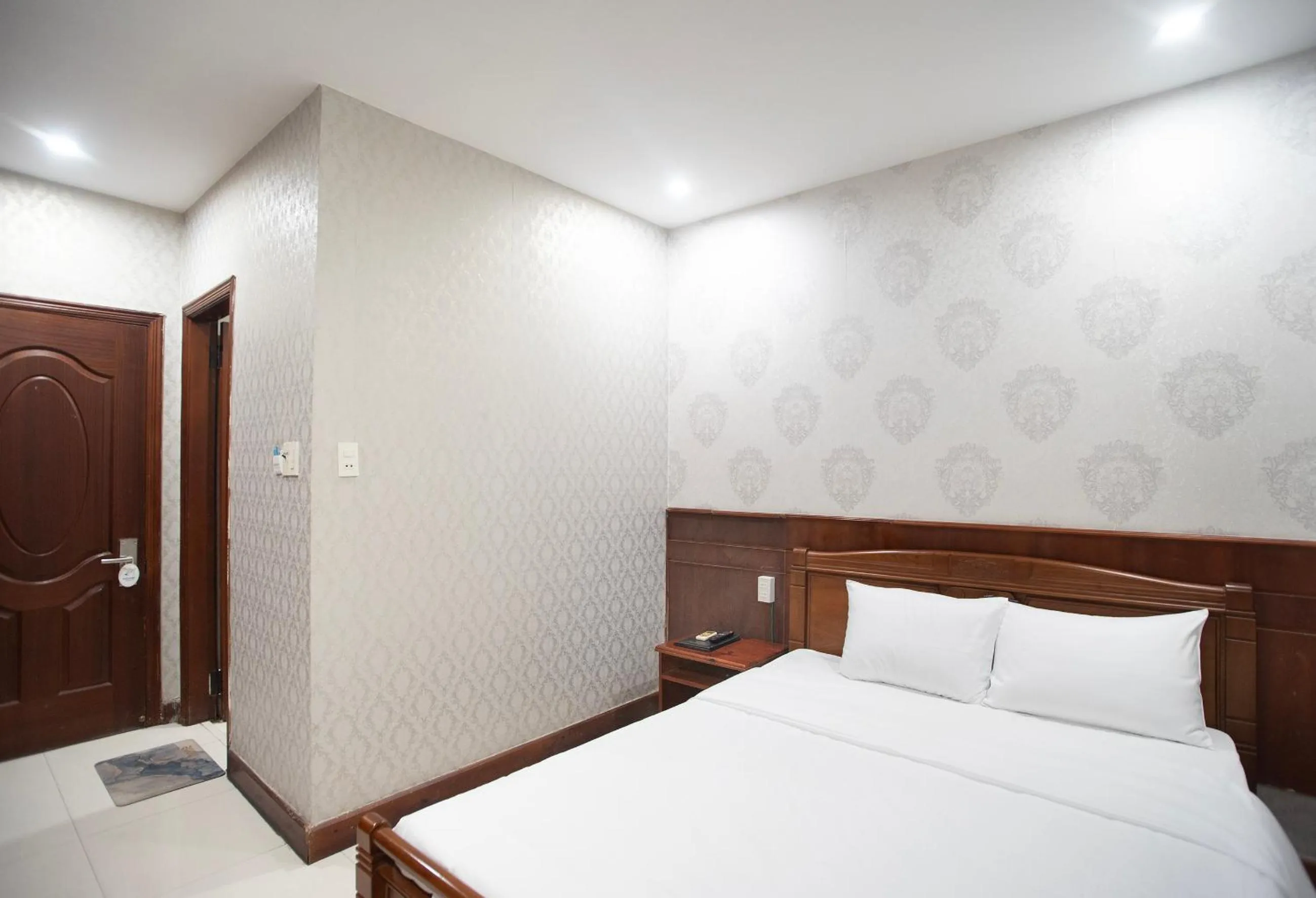 Bed in EDEN QUY NHON HOTEL