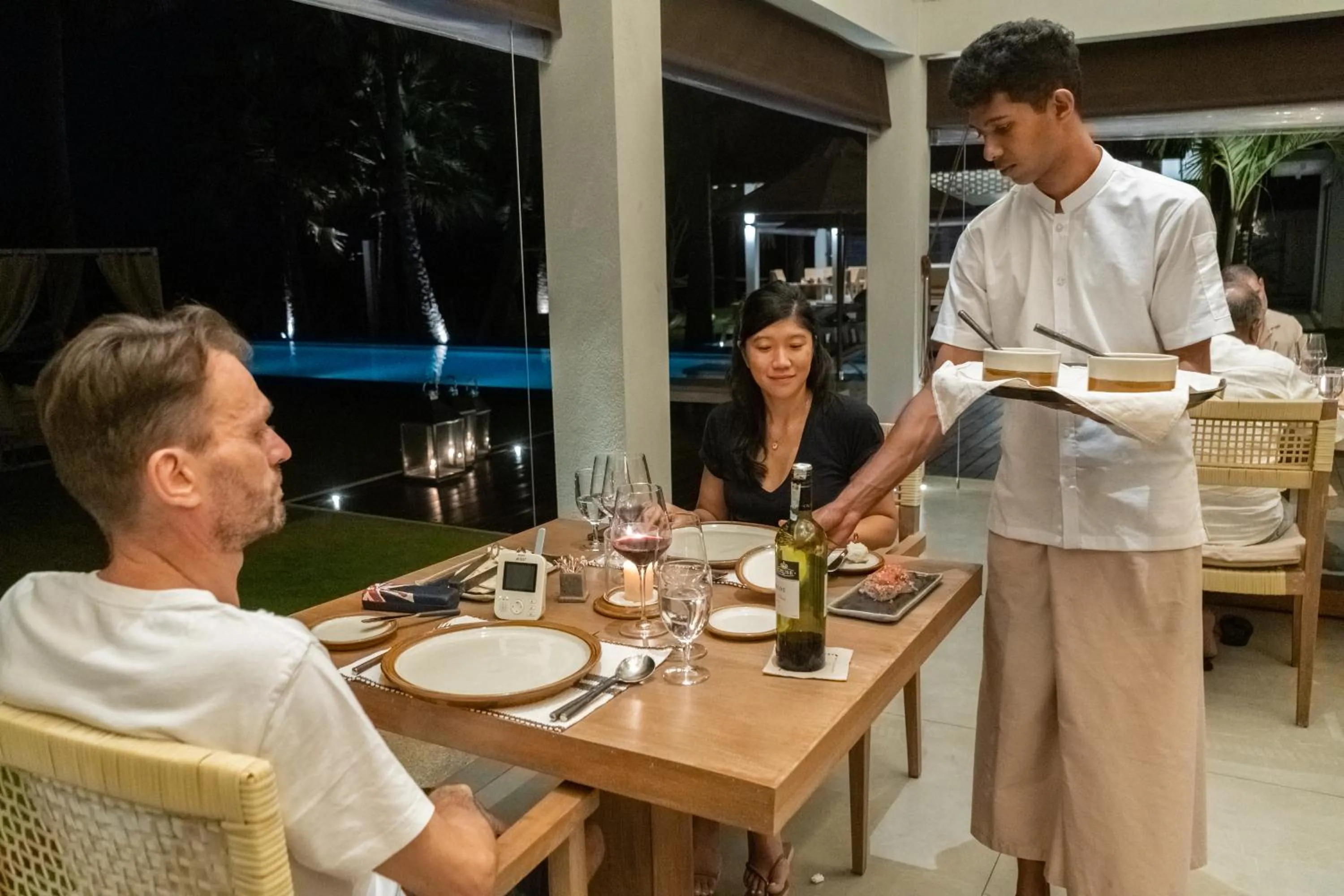 Restaurant/places to eat in Koddu Kalpitiya