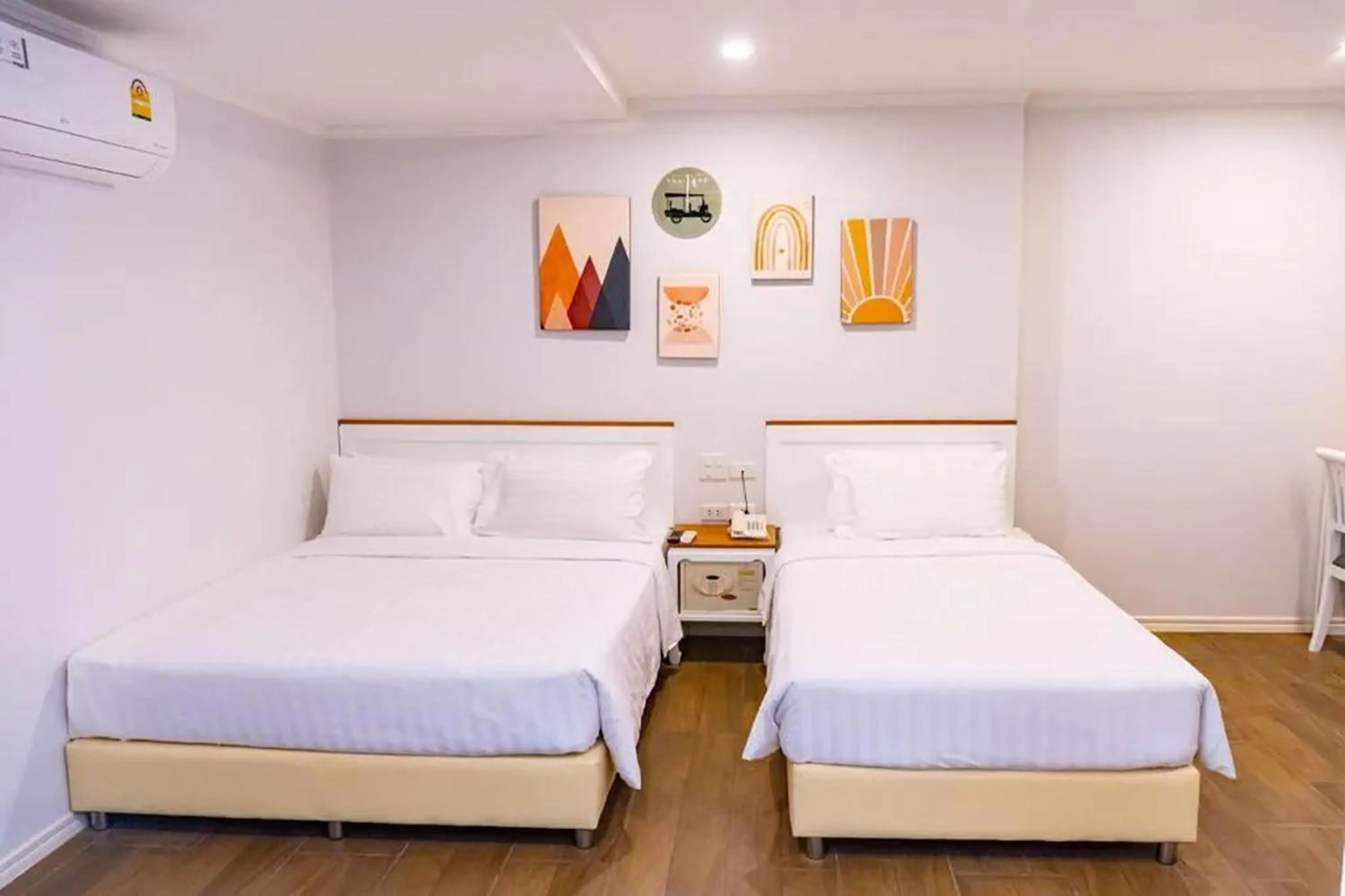 Bedroom, Bed in J PLACE HOTEL