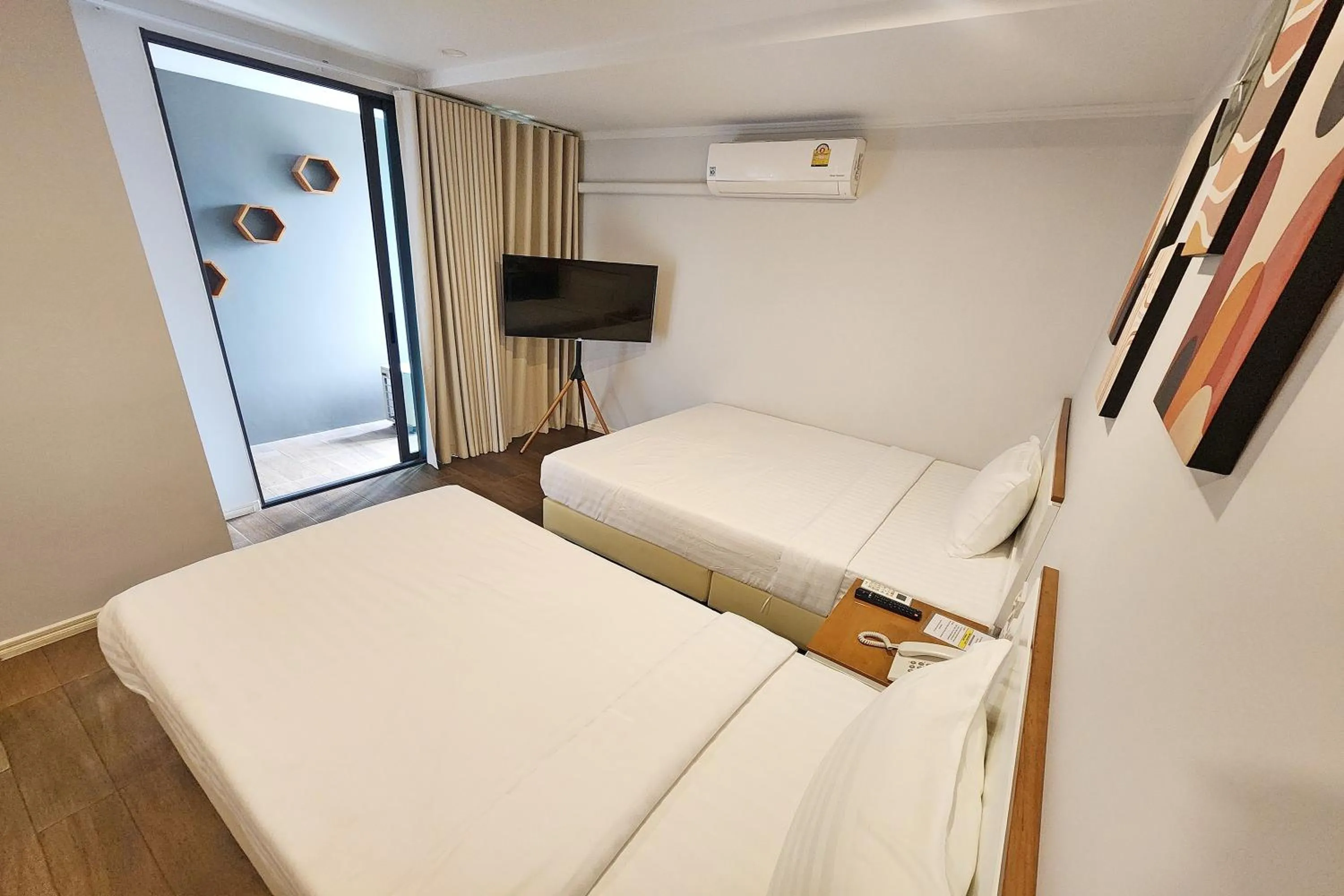 Bedroom, Bed in J PLACE HOTEL