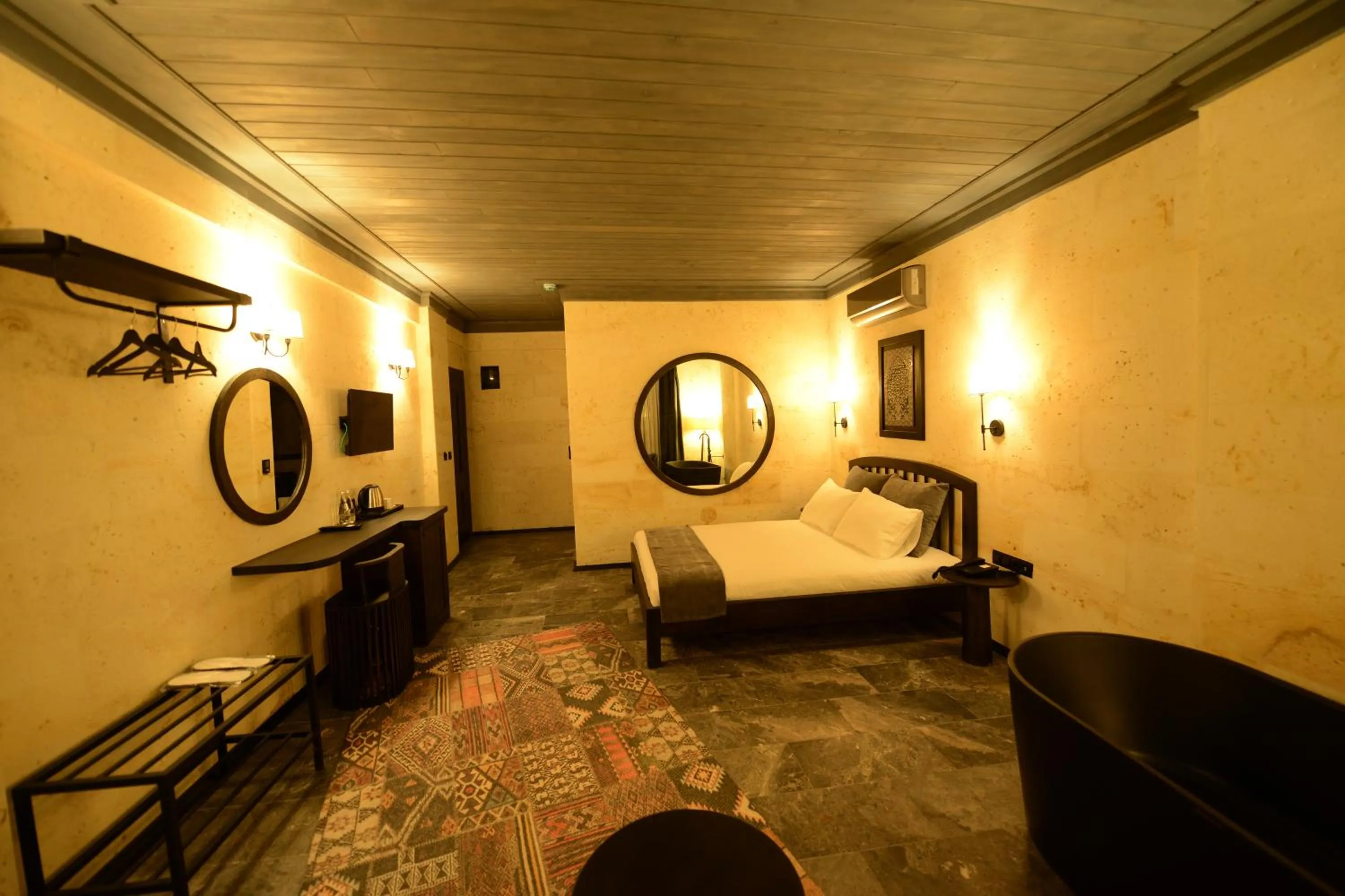 TV and multimedia, Bed in Perla Cappadocia