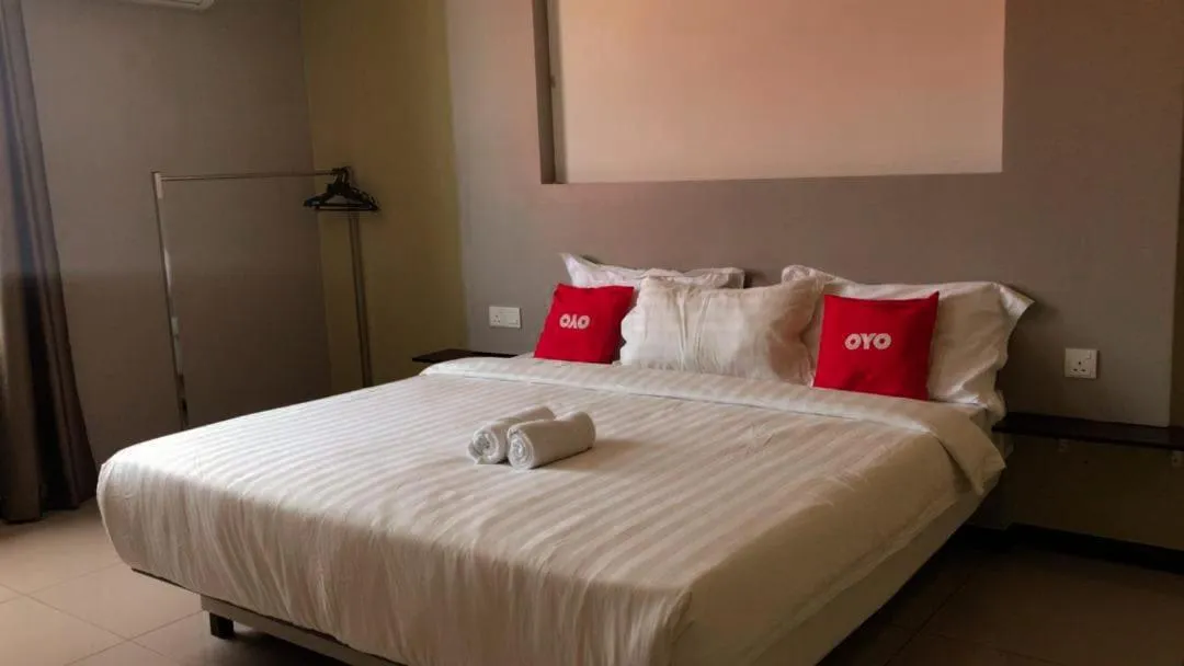 Bed in TOWERMAS HOTEL