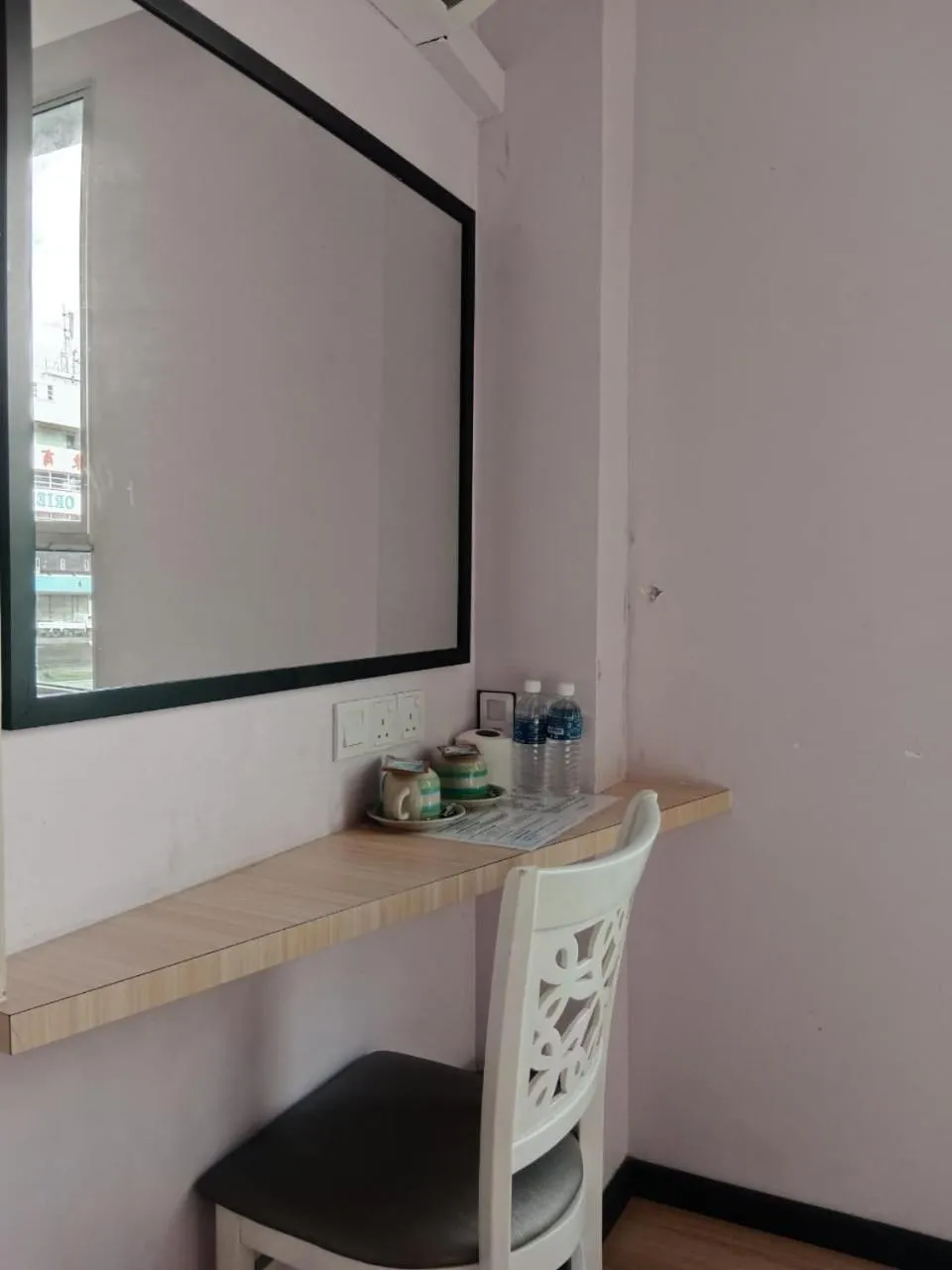 hair dresser in TOWERMAS HOTEL