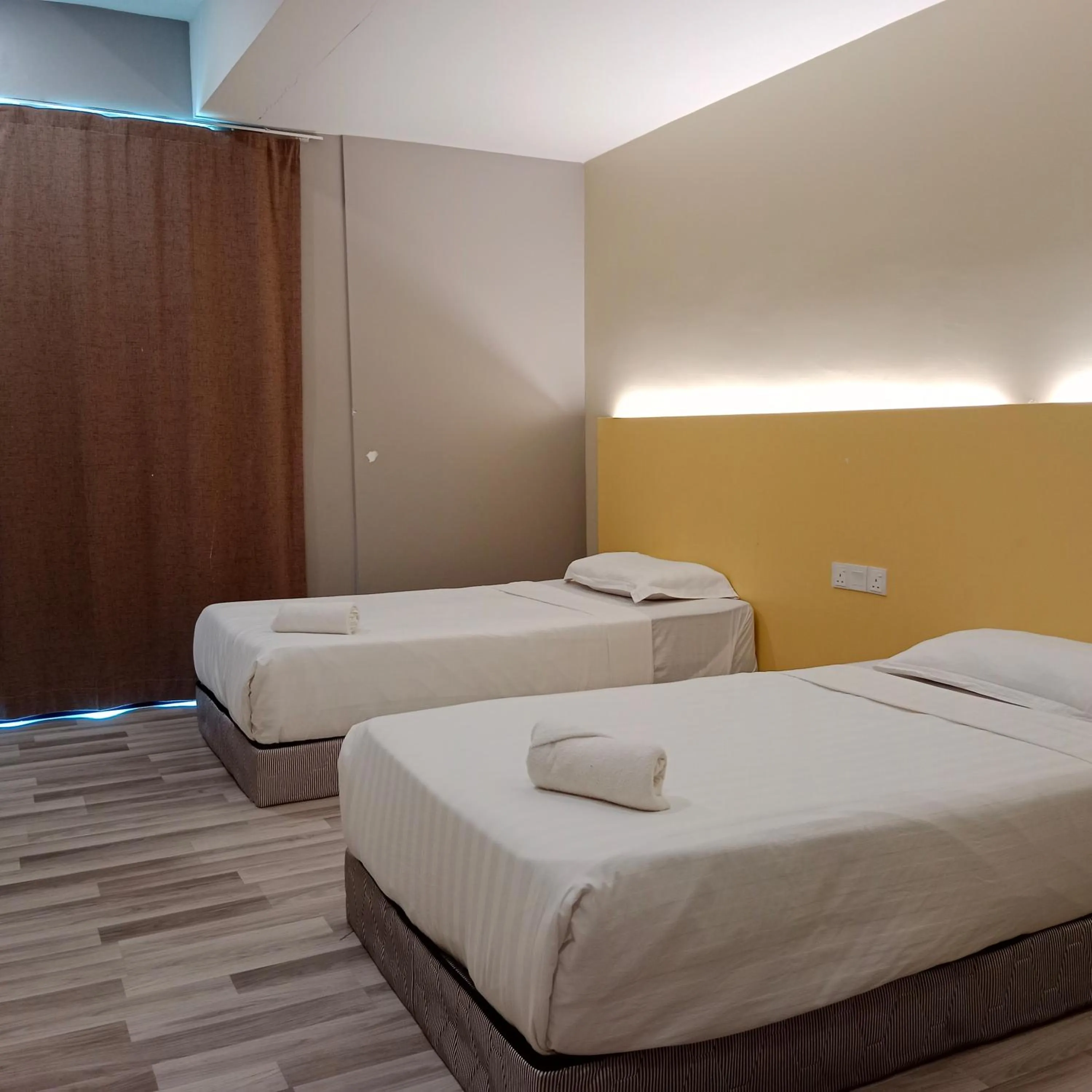 Bedroom, Bed in TOWERMAS HOTEL