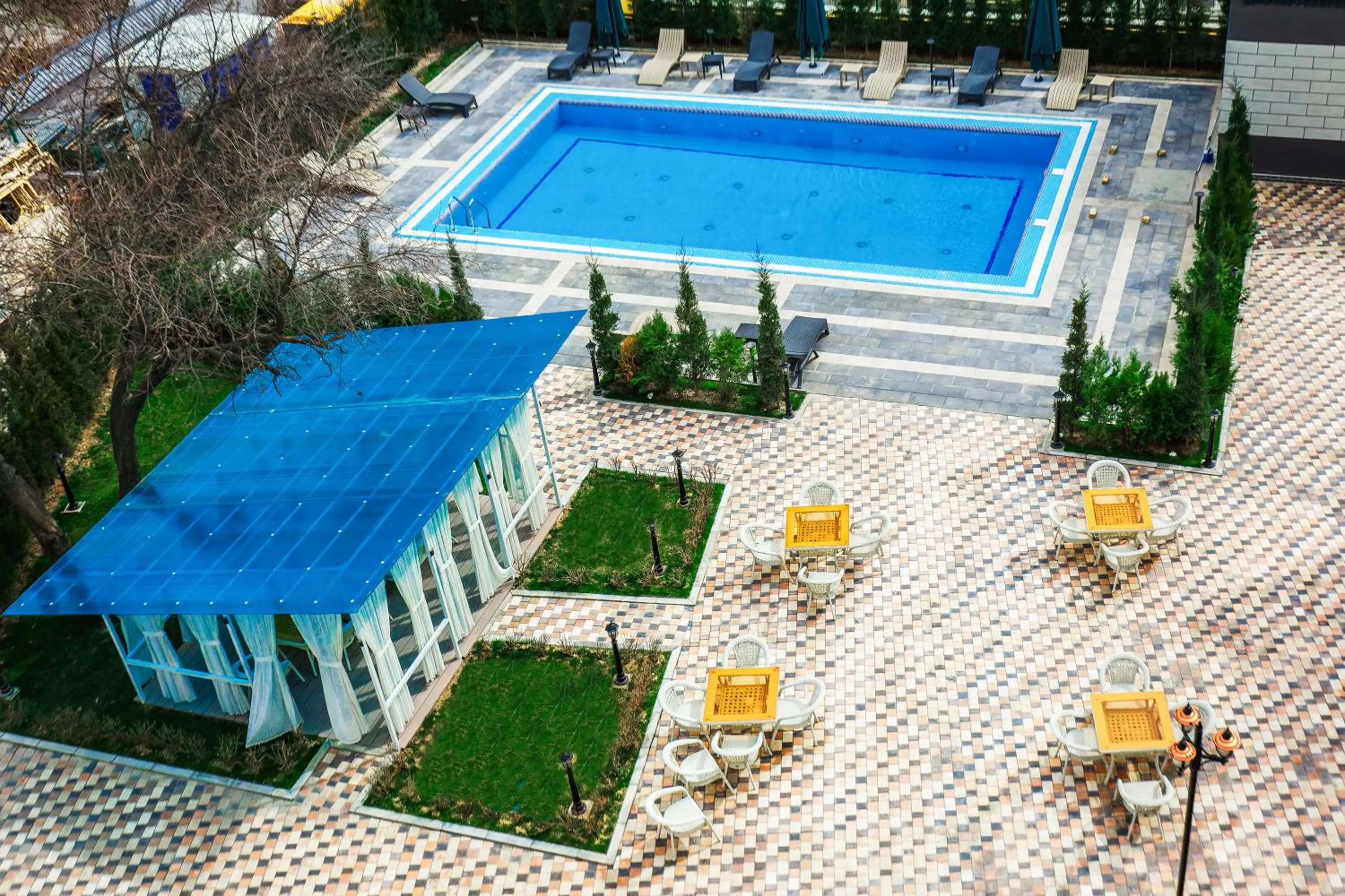 Garden in RICH PARK HOTEL