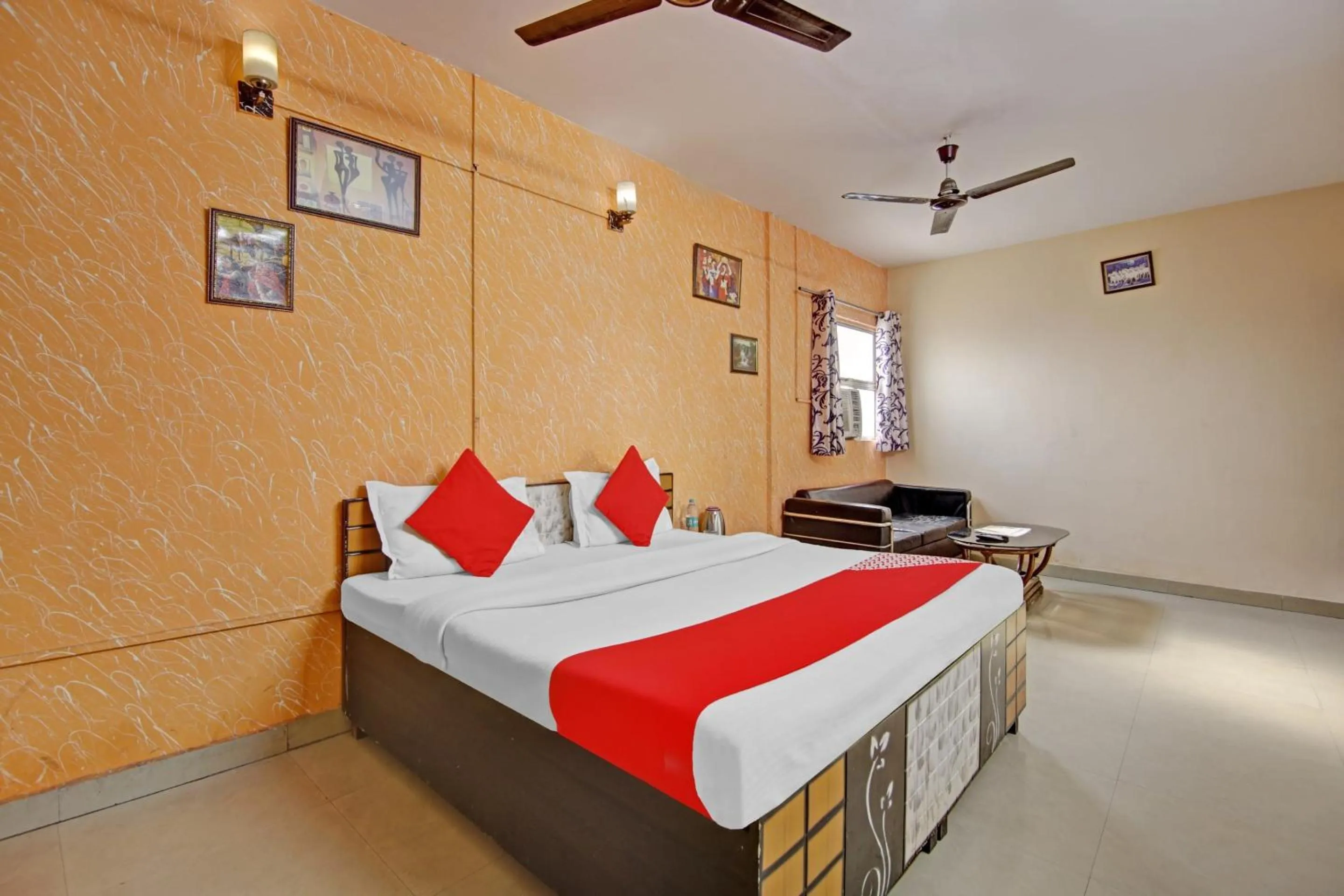 Bedroom, Bed in Hotel O Glorious Stayz