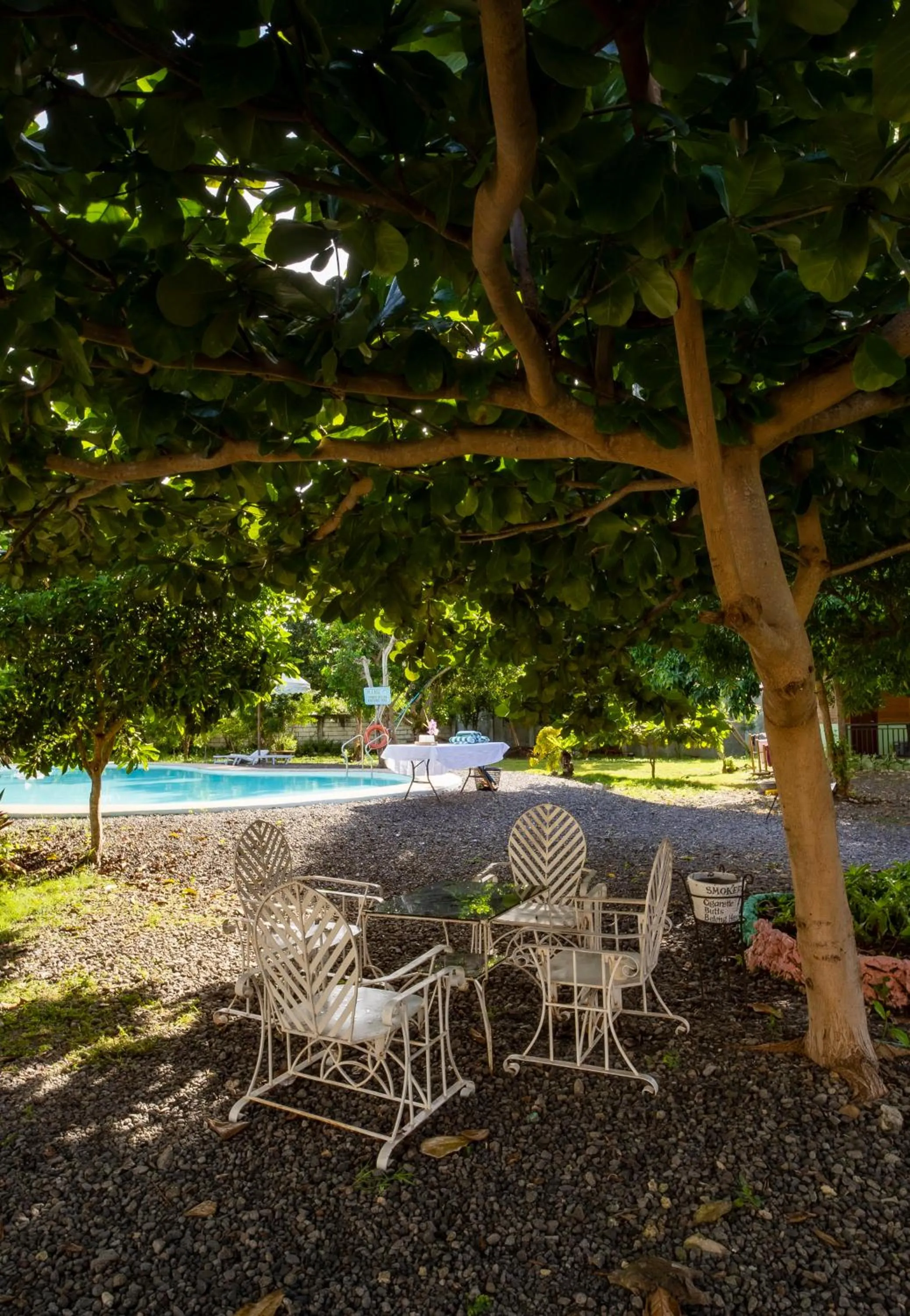 Property building in Ana-as Apartelle (GGL)