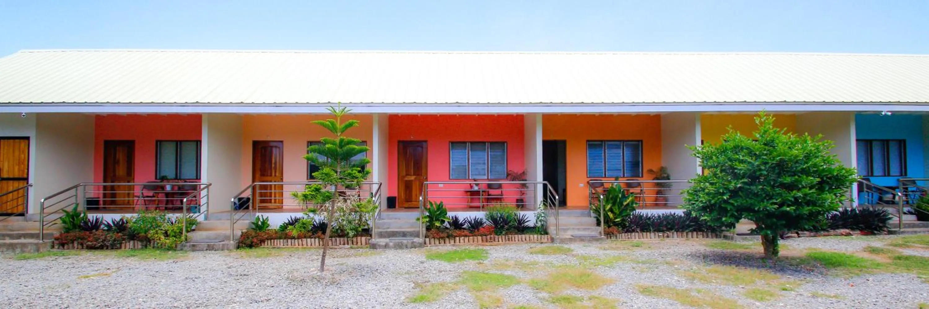 Property building in Ana-as Apartelle (GGL)