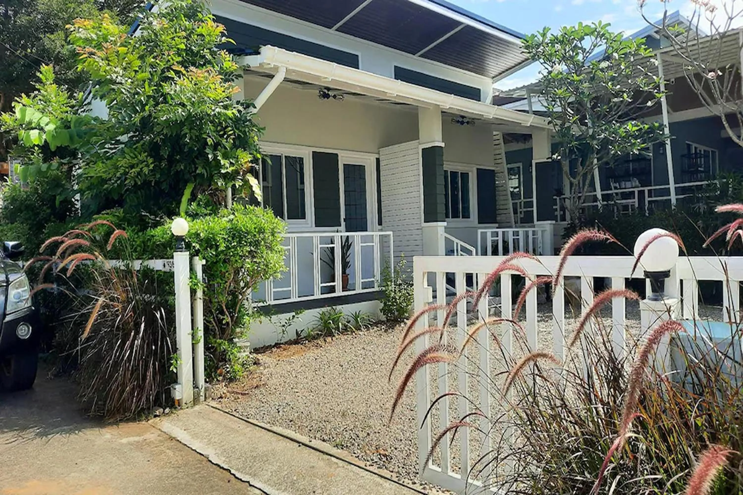 Property building in Bann Kam B&B