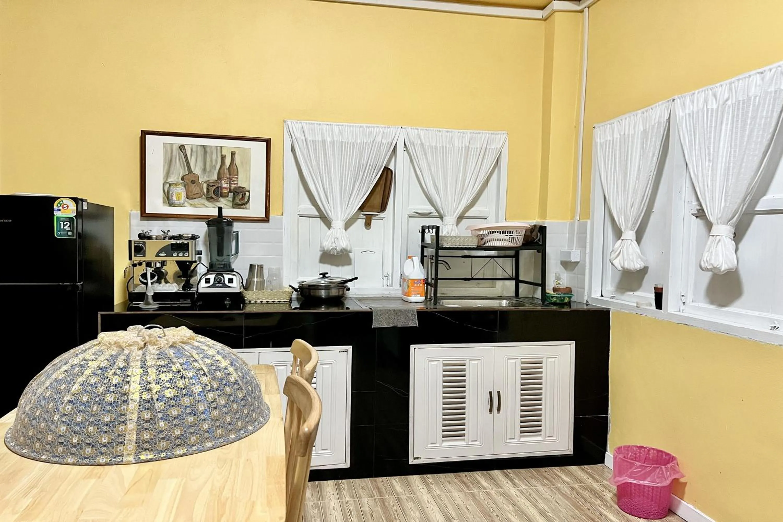 Kitchen or kitchenette in Bann Kam B&B