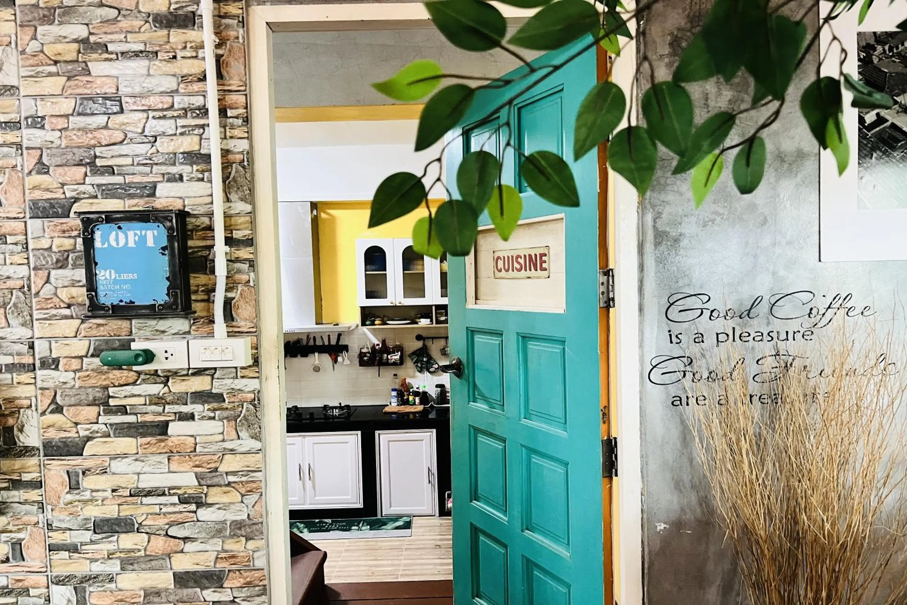 Kitchen or kitchenette in Bann Kam B&B