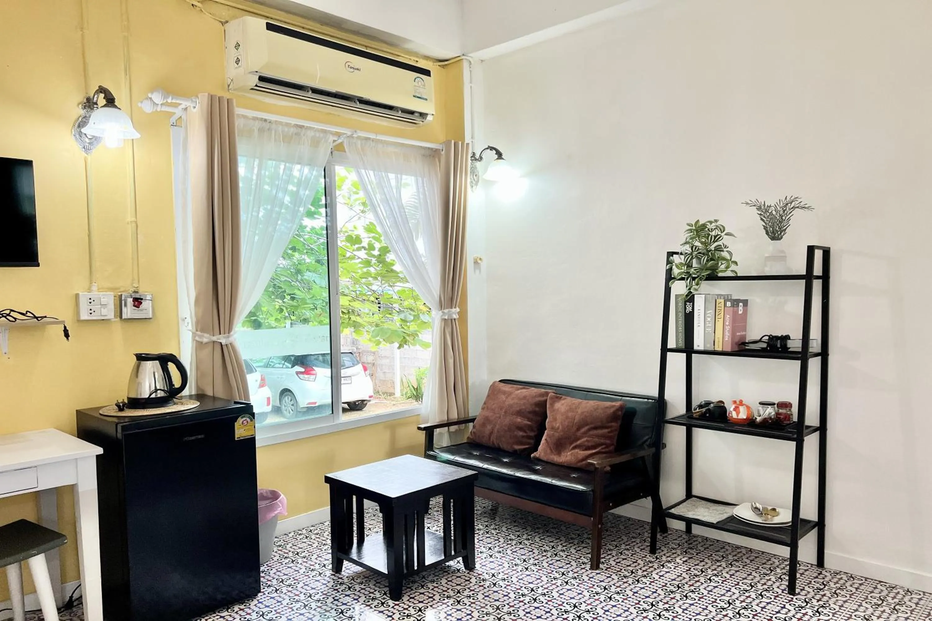 Seating area in Bann Kam B&B