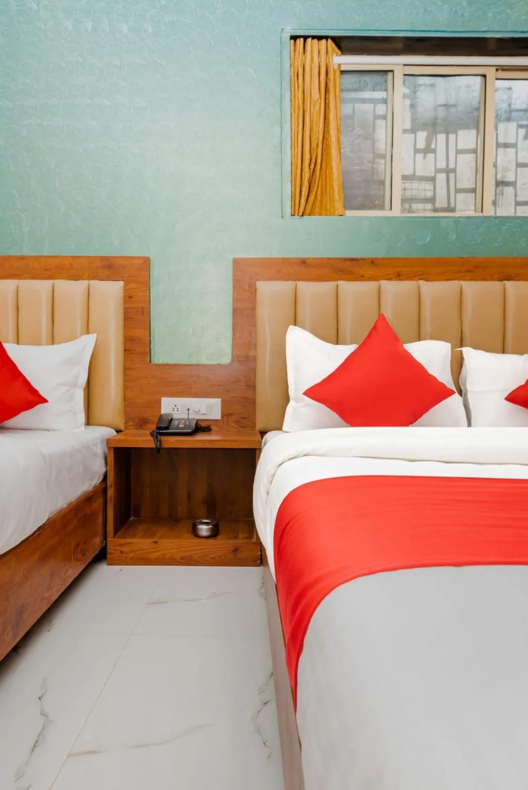 Bed in Hotel Purple Orchid