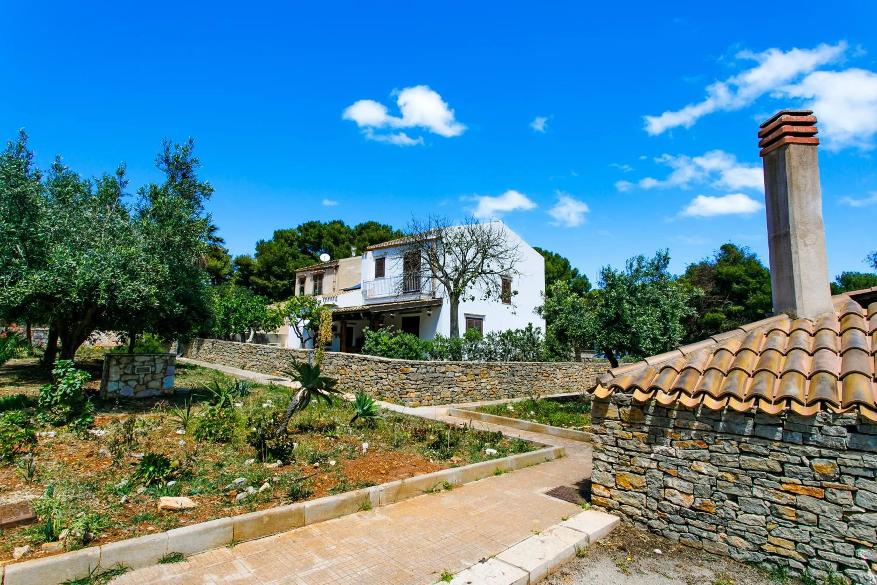 Bird's eye view in SanVitoTour- Residence Il Baglio