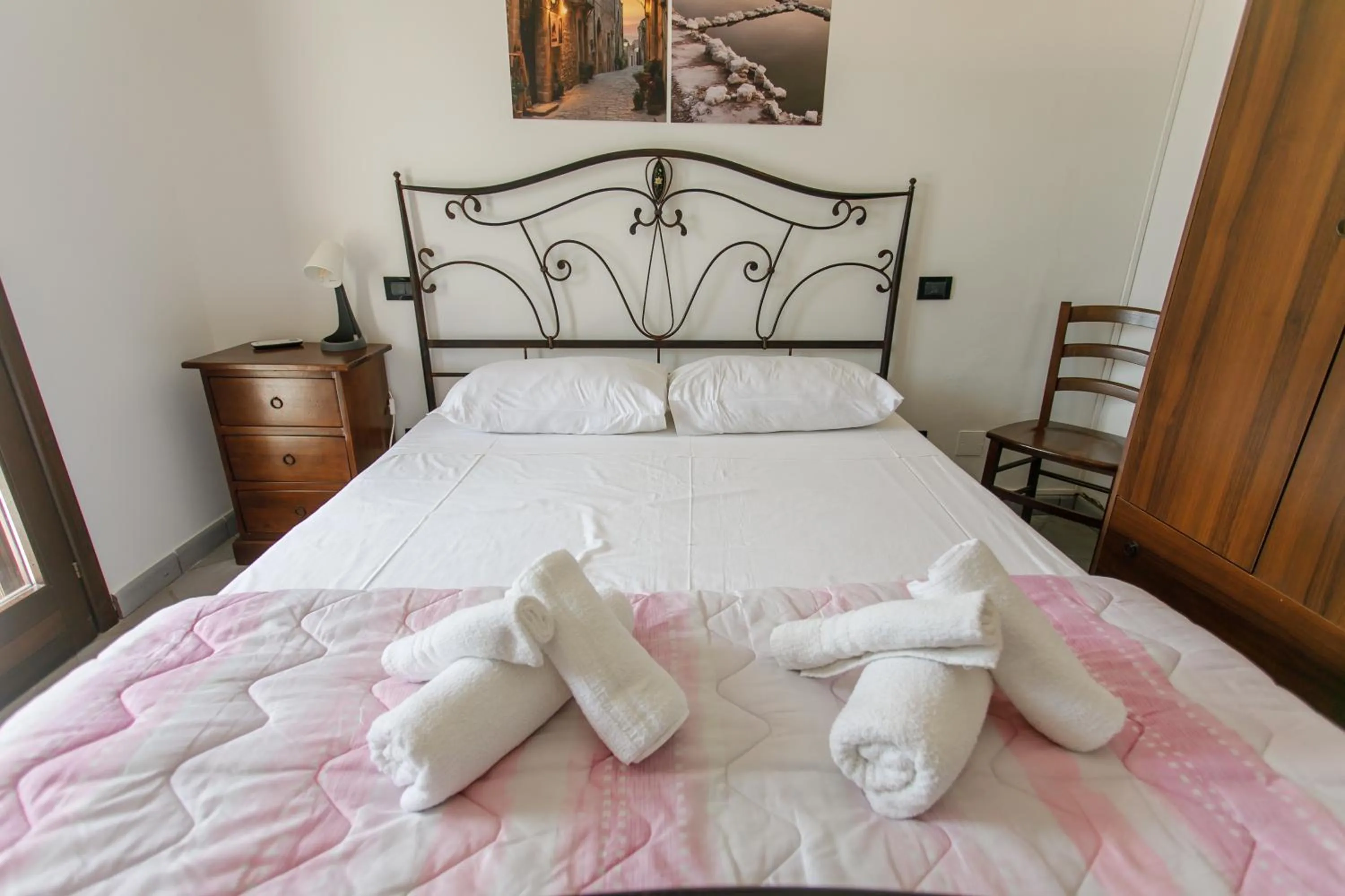 Bedroom, Bed in SanVitoTour- Residence Il Baglio