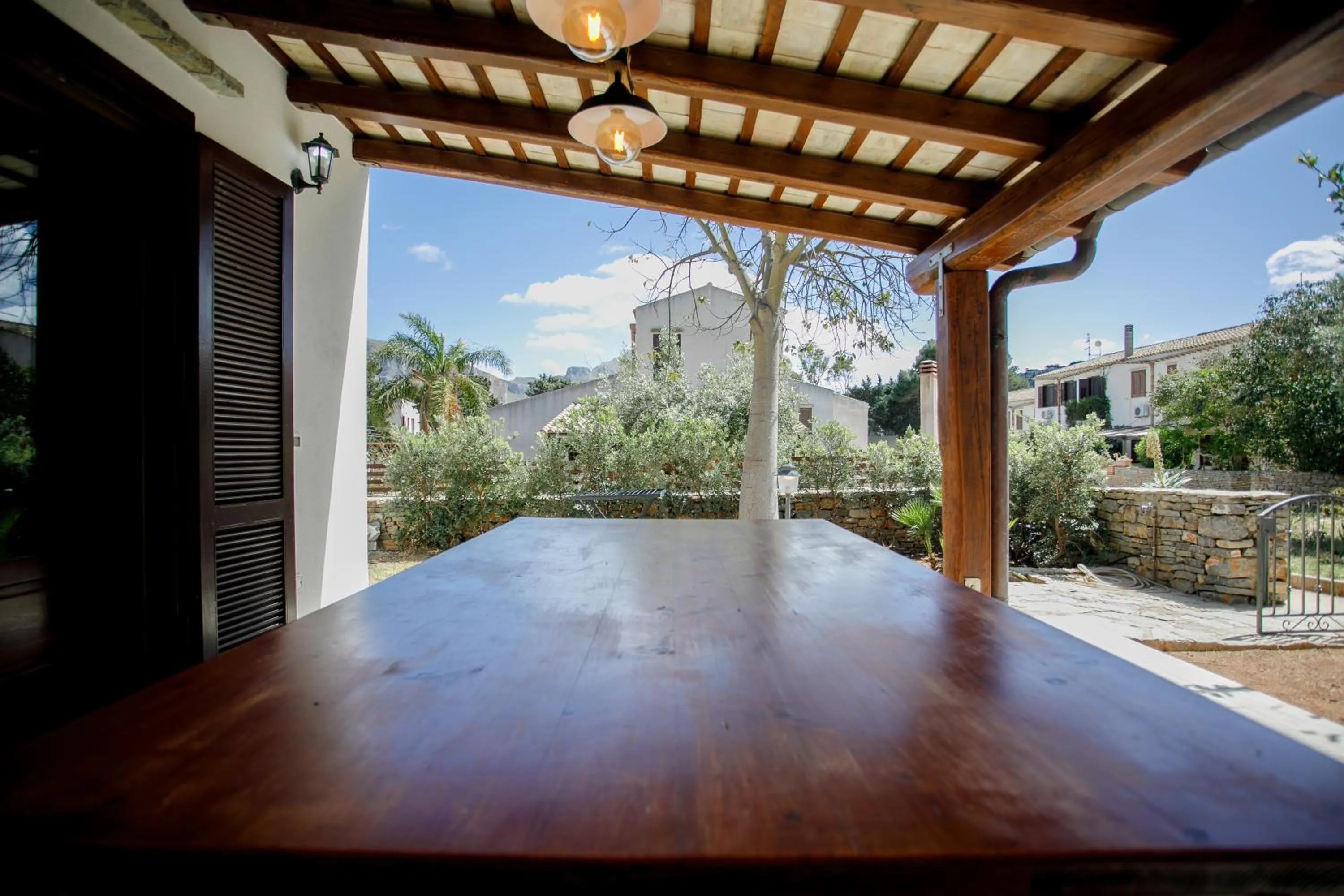 Decorative detail in SanVitoTour- Residence Il Baglio