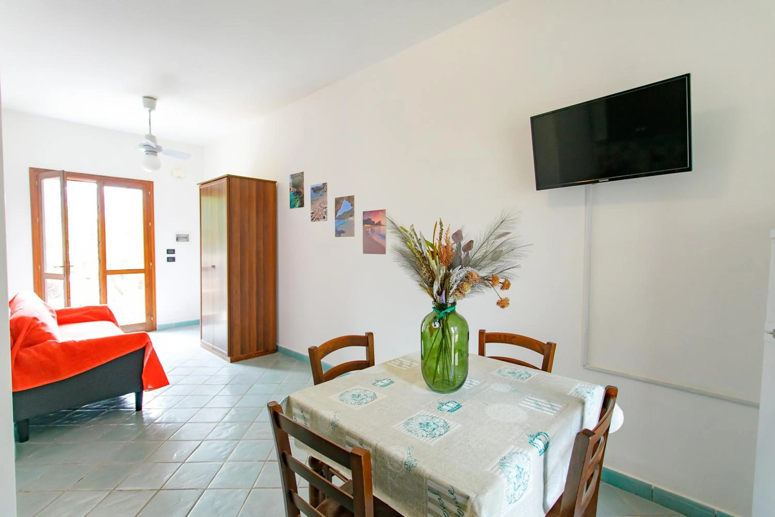 Living room, Bed in SanVitoTour- Residence Il Baglio